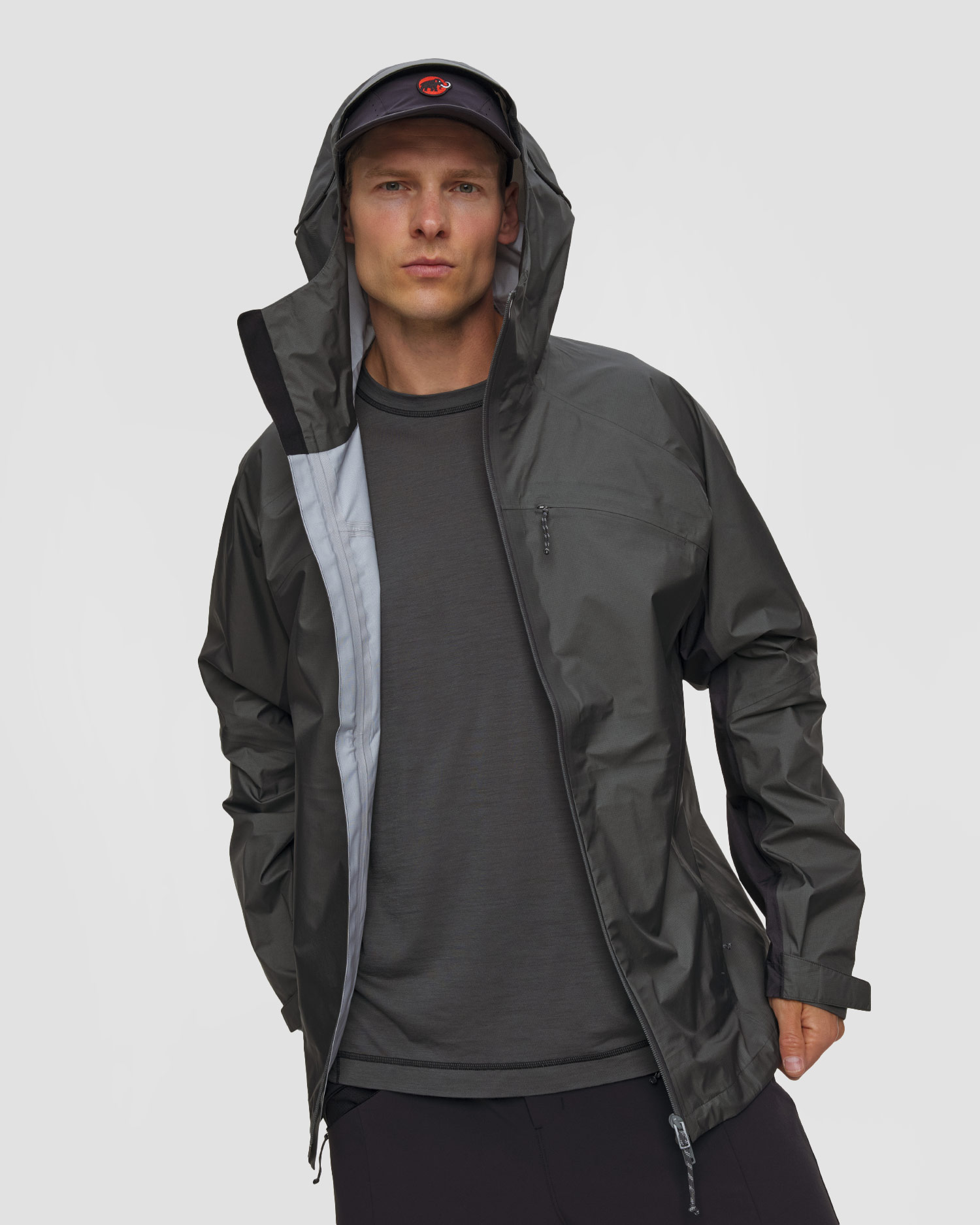 Veste hardshell grise pour hommes Mammut Hiking Patrol x Mammut HS Hooded Jacket