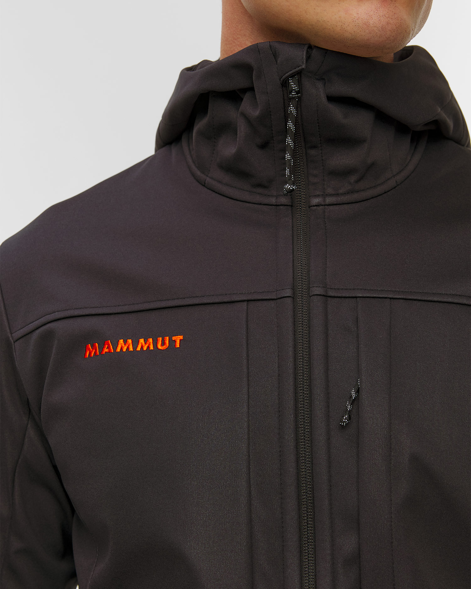Softshellová černá pánská bunda Mammut Ultimate VIII SO Hooded Jacket Men 25 Years