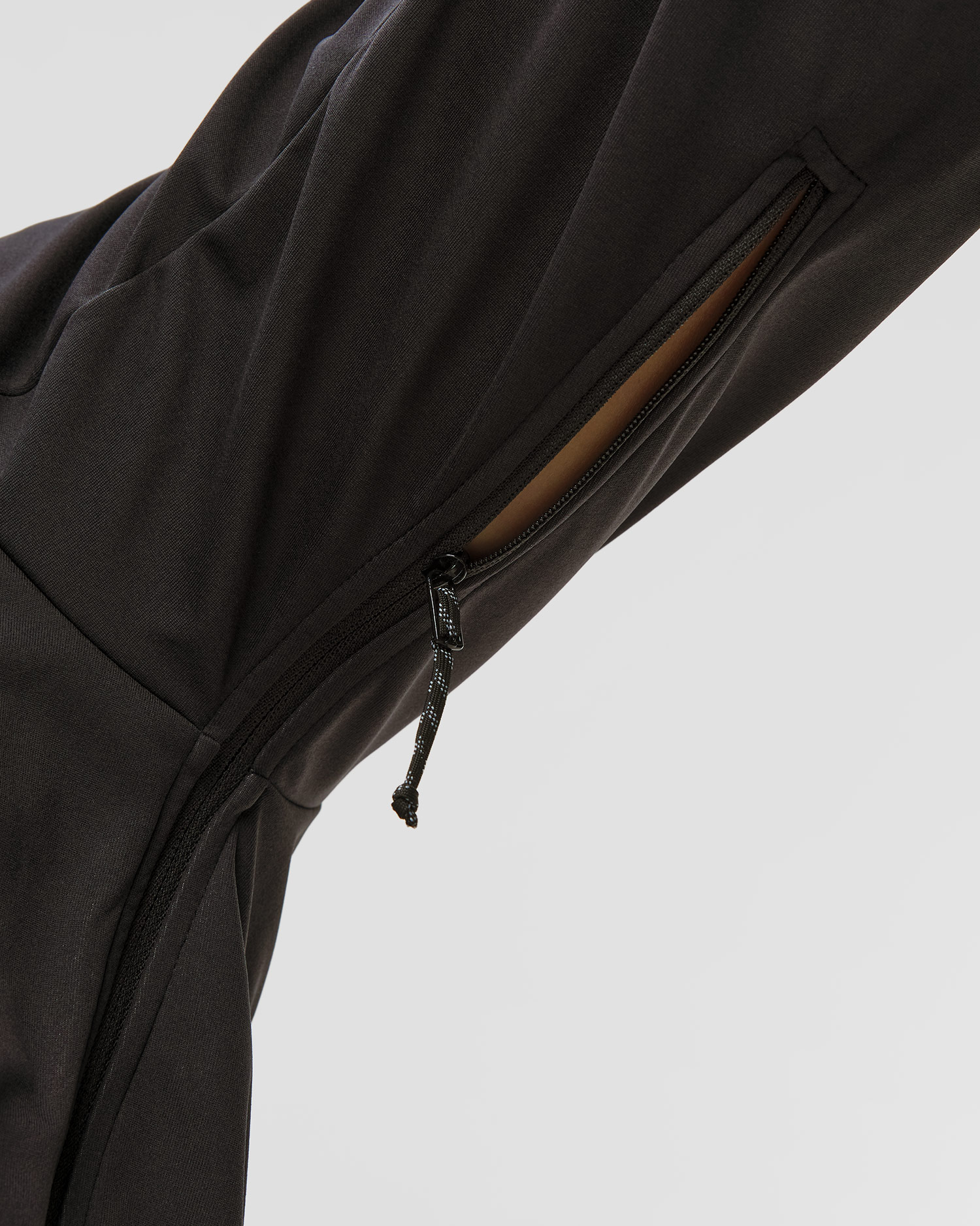 Softshellová černá pánská bunda Mammut Ultimate VIII SO Hooded Jacket Men 25 Years