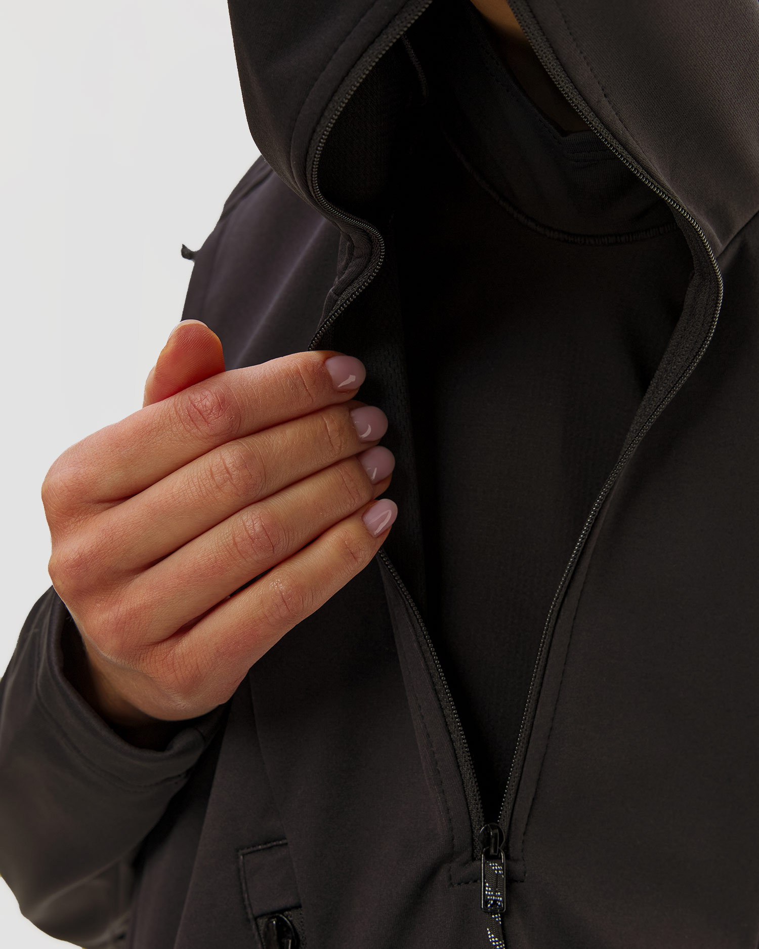 Softshellová dámská bunda Mammut Ultimate VIII SO Hooded Jacket Women 25 Years v černé barvě