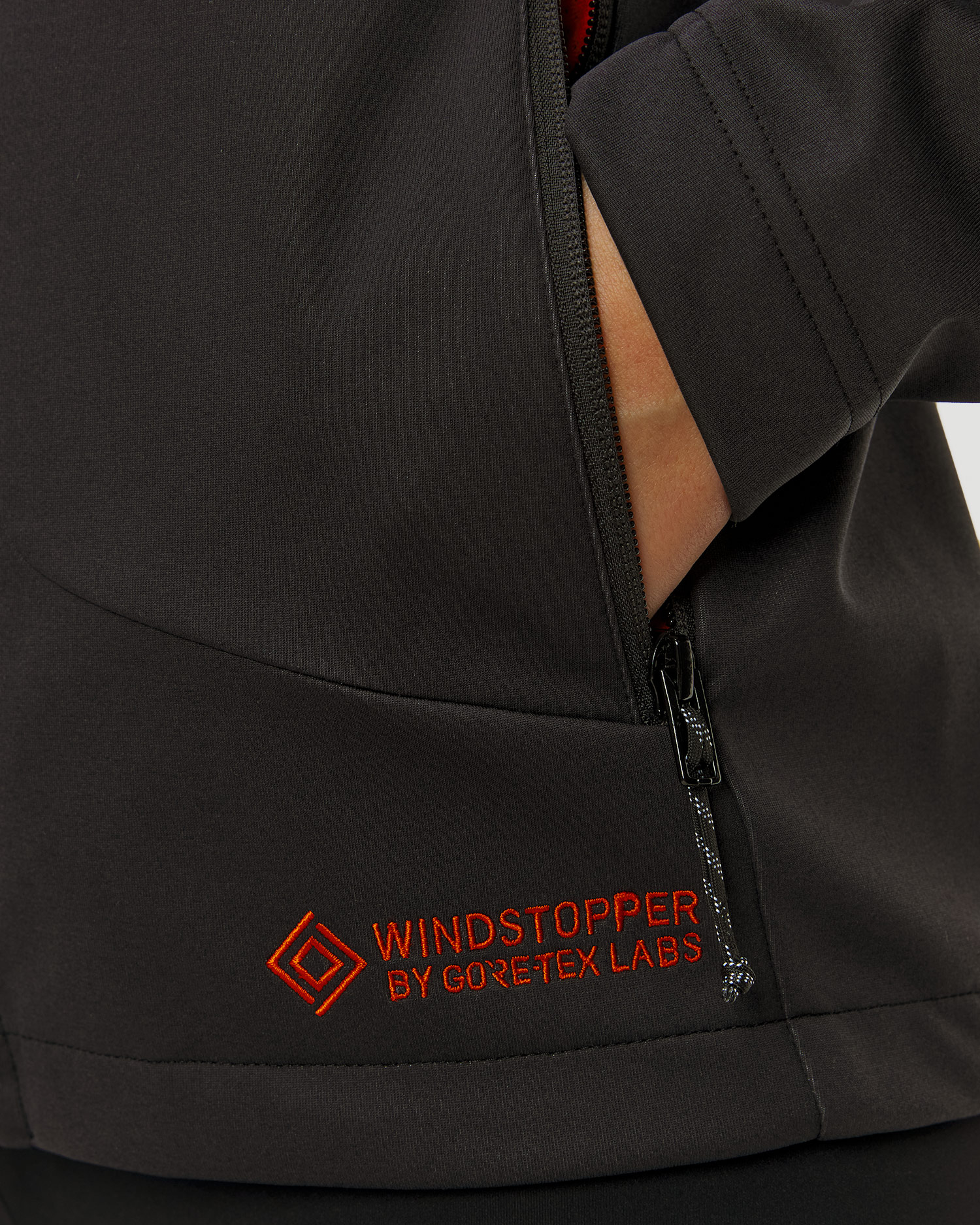 Softshellová dámská bunda Mammut Ultimate VIII SO Hooded Jacket Women 25 Years v černé barvě