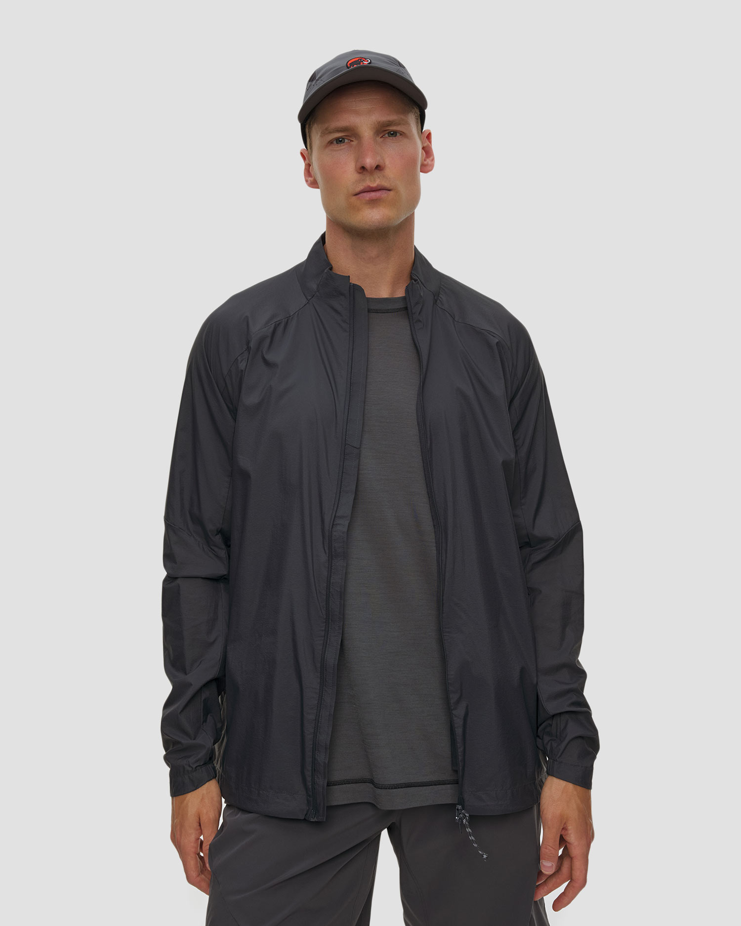 Veste coupe-vent gris foncé pour hommes Mammut Hiking Patrol x Mammut WB Jacket