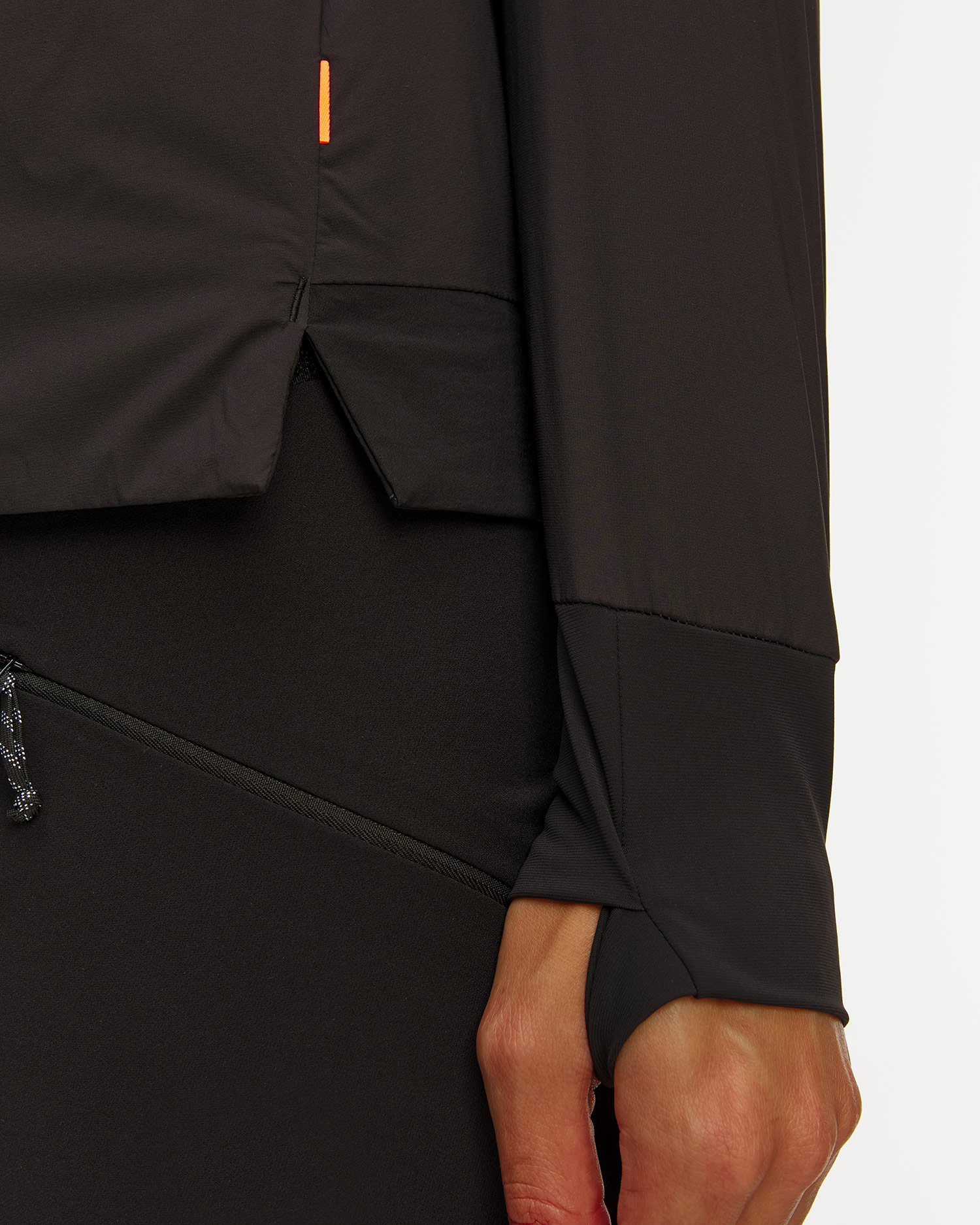 Veste hybride noire pour femmes Mammut Aenergy In Hybrid Women