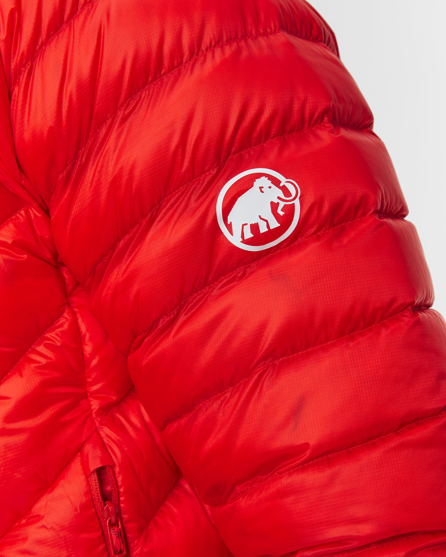 Pánska páperová bunda Mammut Broad Peak IN Hooded Jacket Men červená