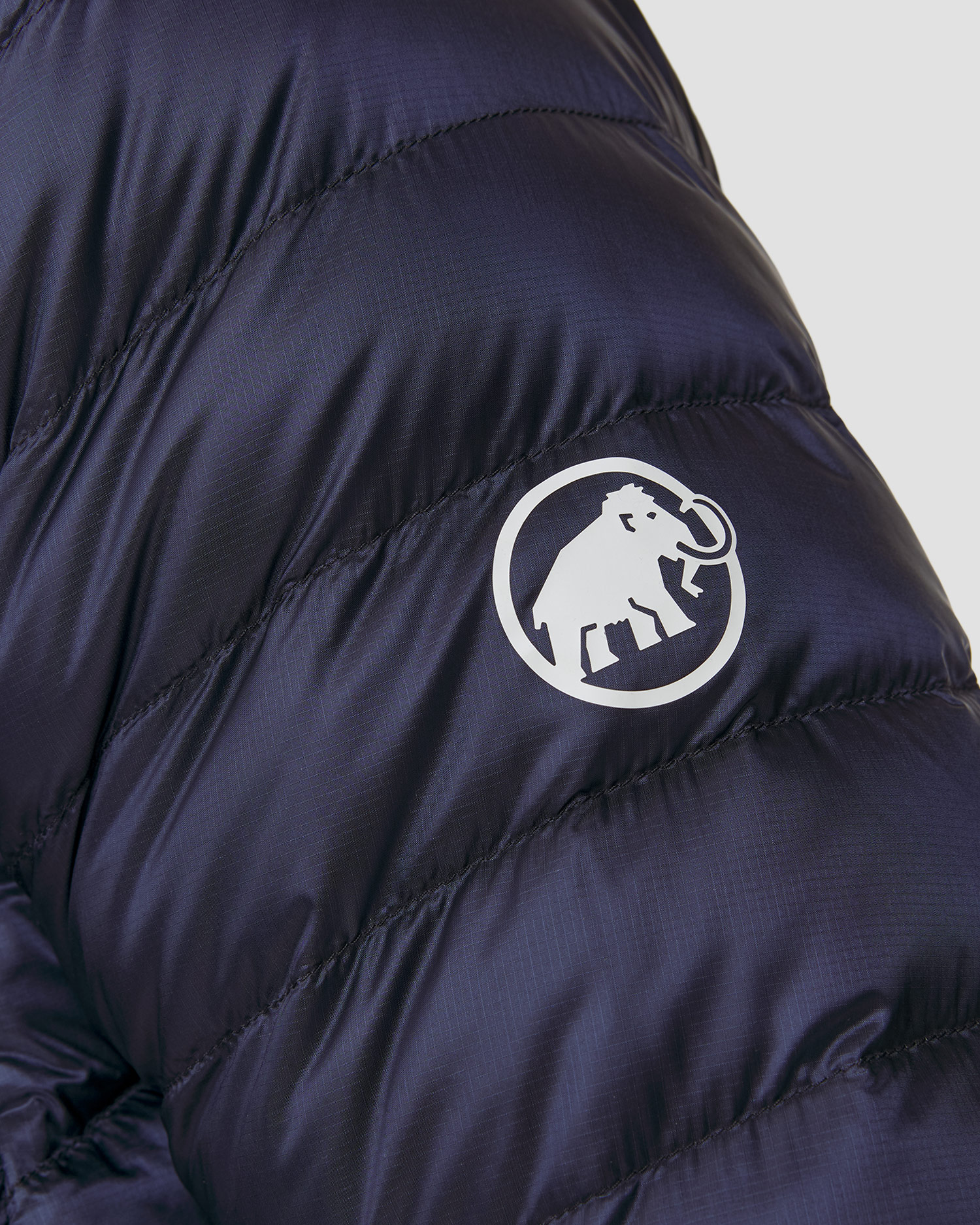 Kurtka puchowa męska Mammut Broad Peak IN Hooded Jacket Men granatowa