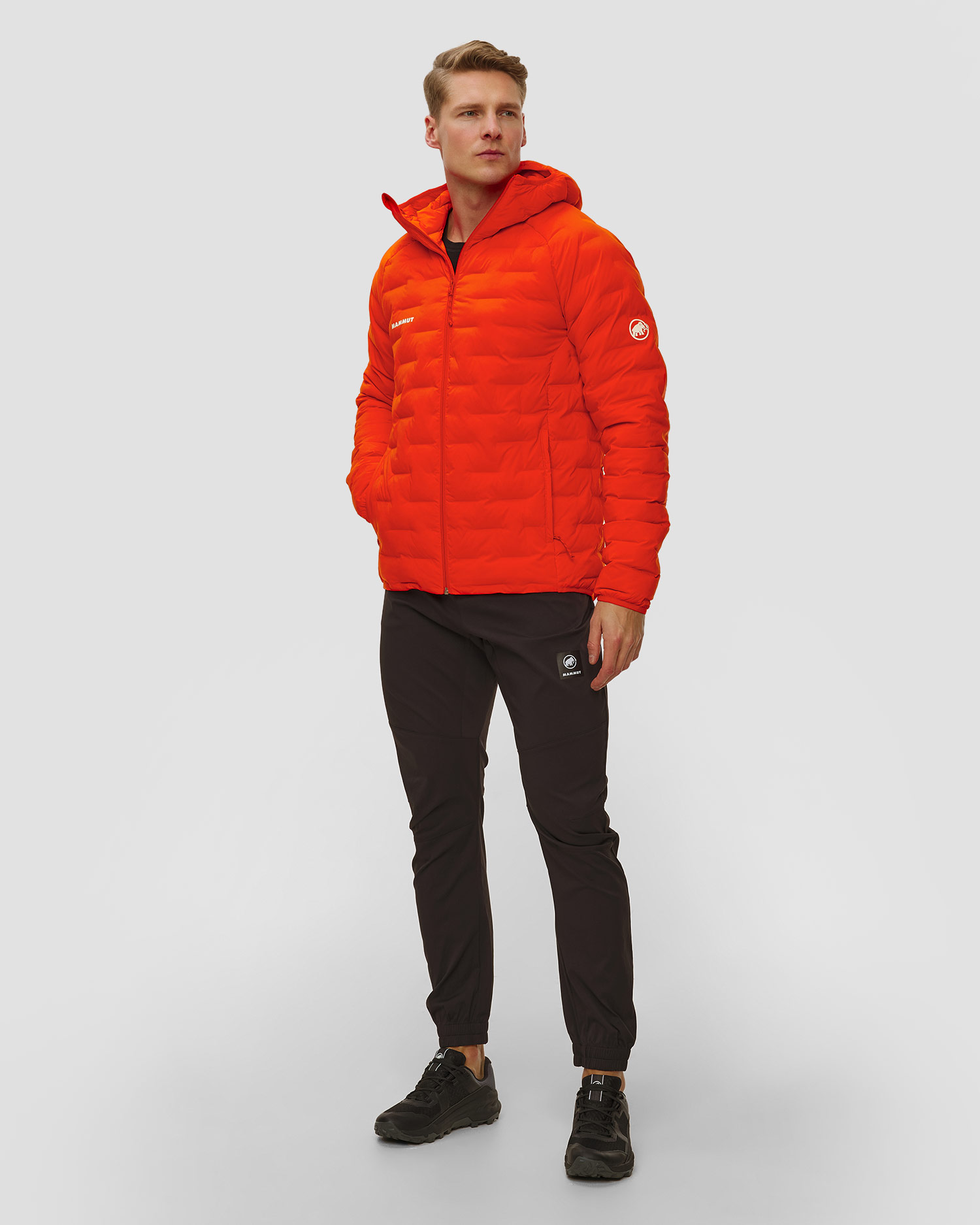 Zateplená červená pánská bunda Mammut Sender IN Hooded Jacket Men