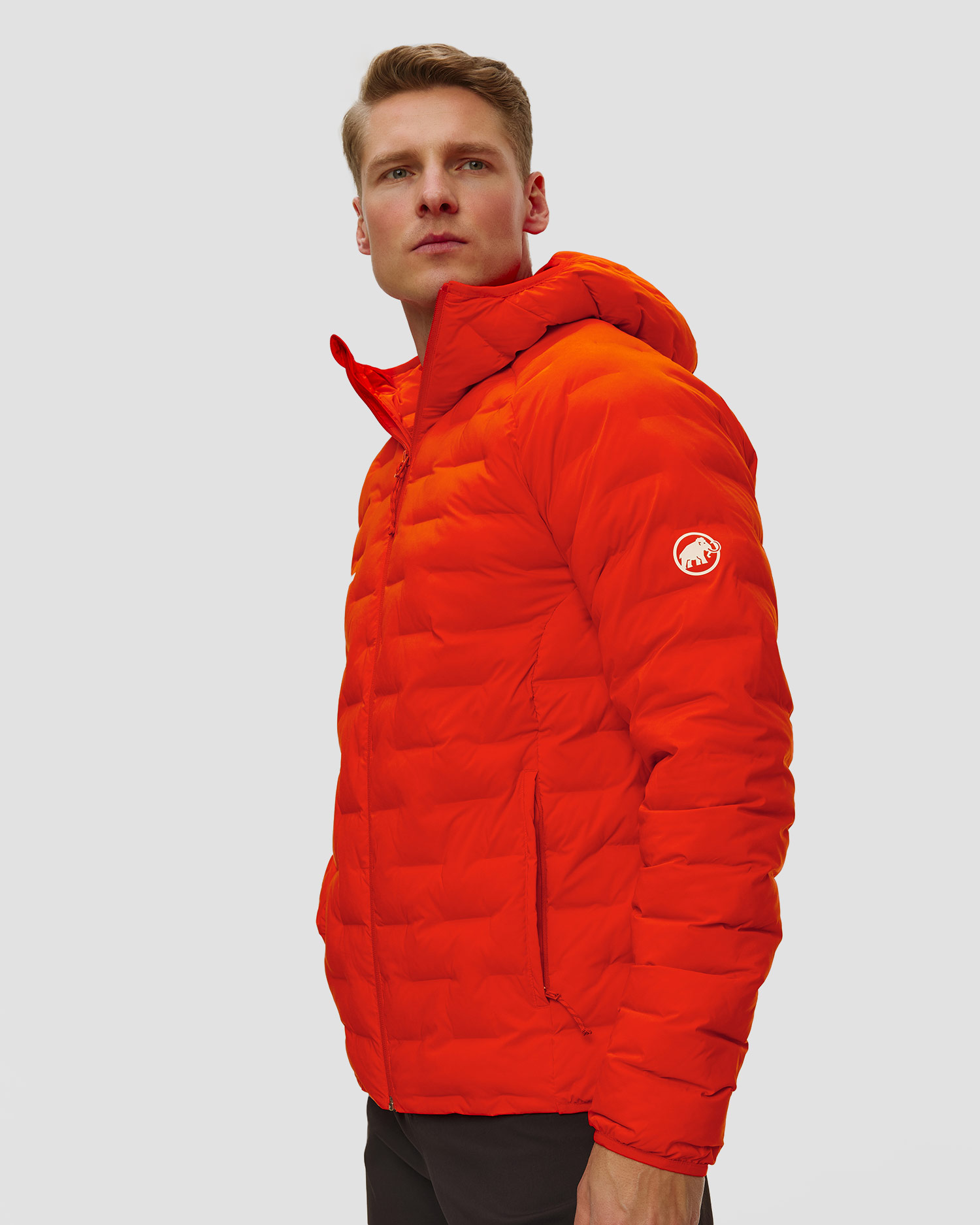 Zateplená červená pánská bunda Mammut Sender IN Hooded Jacket Men