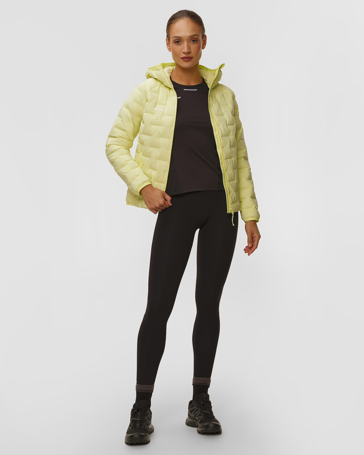 Pánská zateplená bunda Mammut Sender IN Hooded Jacket Women ve žluté barvě