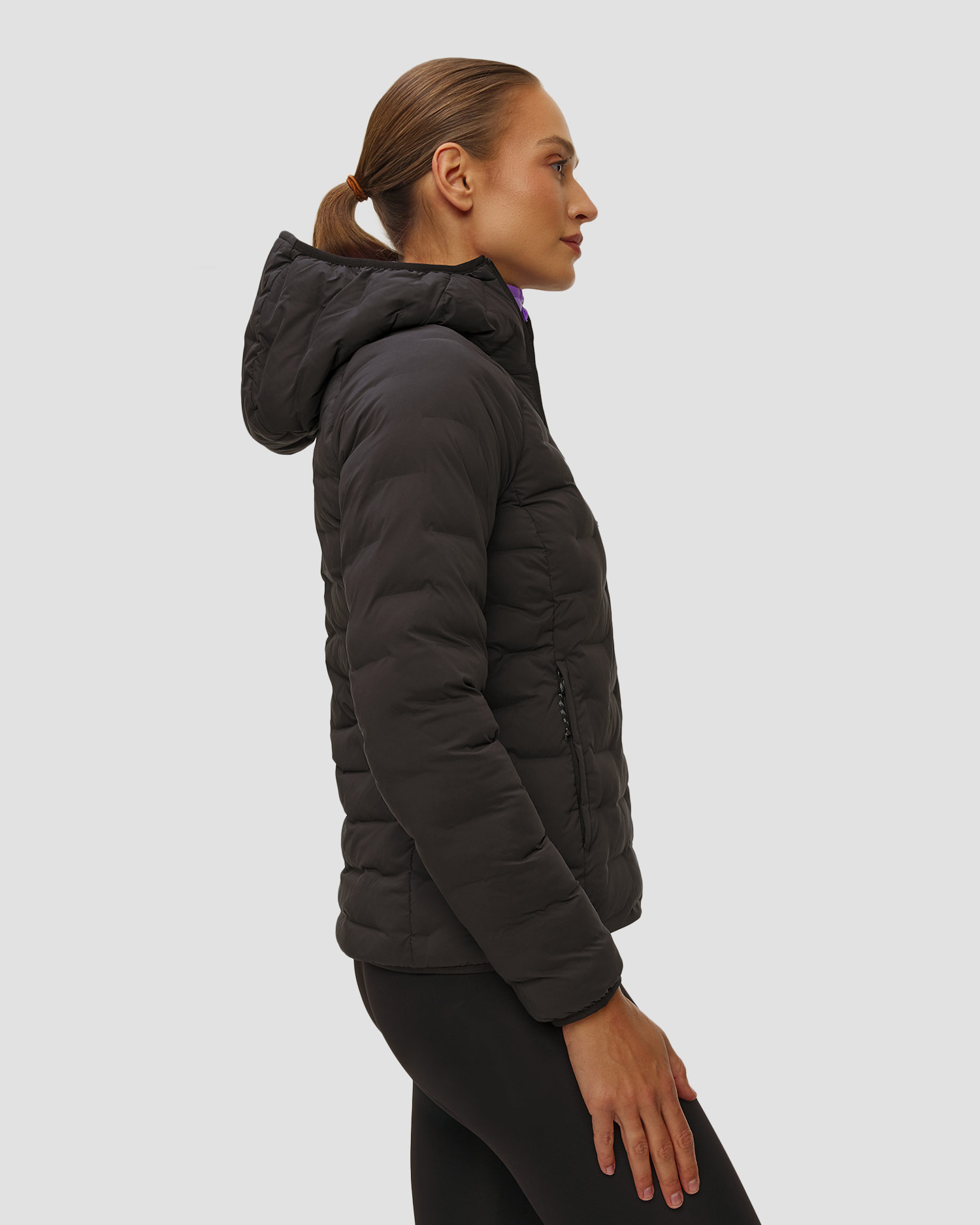 Pánská zateplená bunda Mammut Sender IN Hooded Jacket Women v černé barvě
