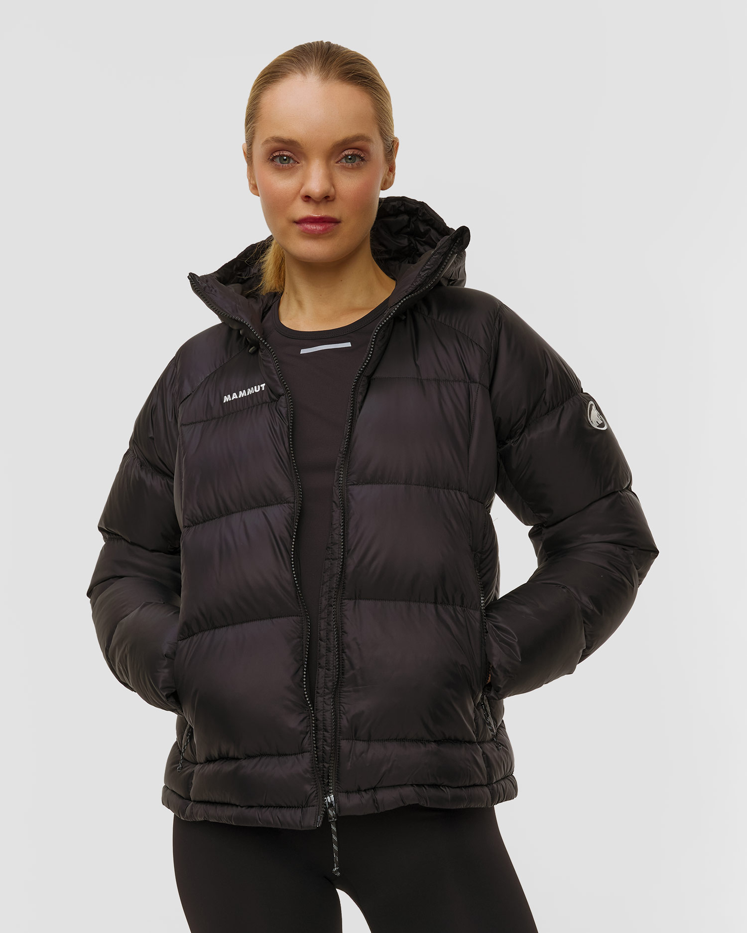 Dámská péřová bunda Mammut Glacier Glow IN Hooded Jacket Women v černé barvě