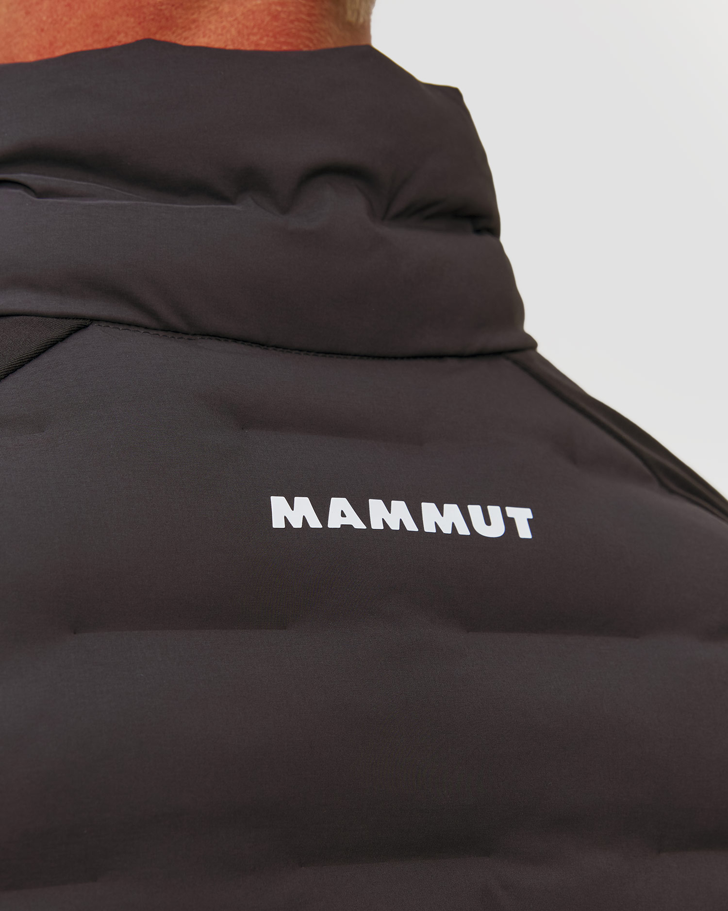 Veste hybride noire pour hommes Mammut Sender IN Hybrid Jacket Men