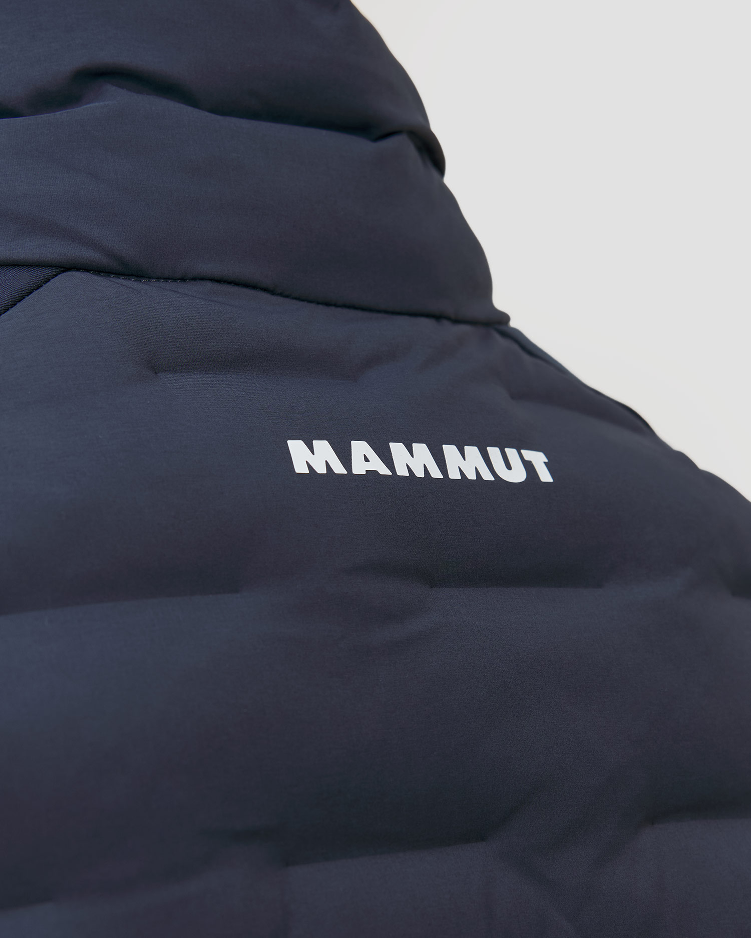 Veste hybride bleu marine pour hommes Mammut Sender IN Hybrid Jacket Men