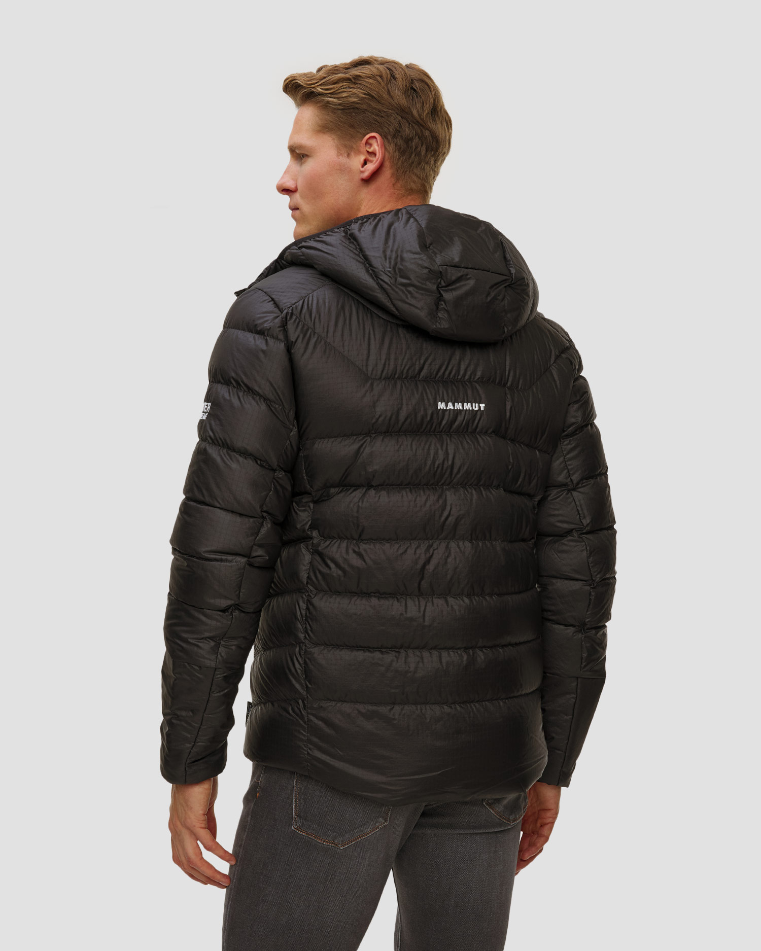 Kurtka puchowa męska Mammut Eiger Nordwand Light Nordwand Down IN Hooded Jacket Men czarna