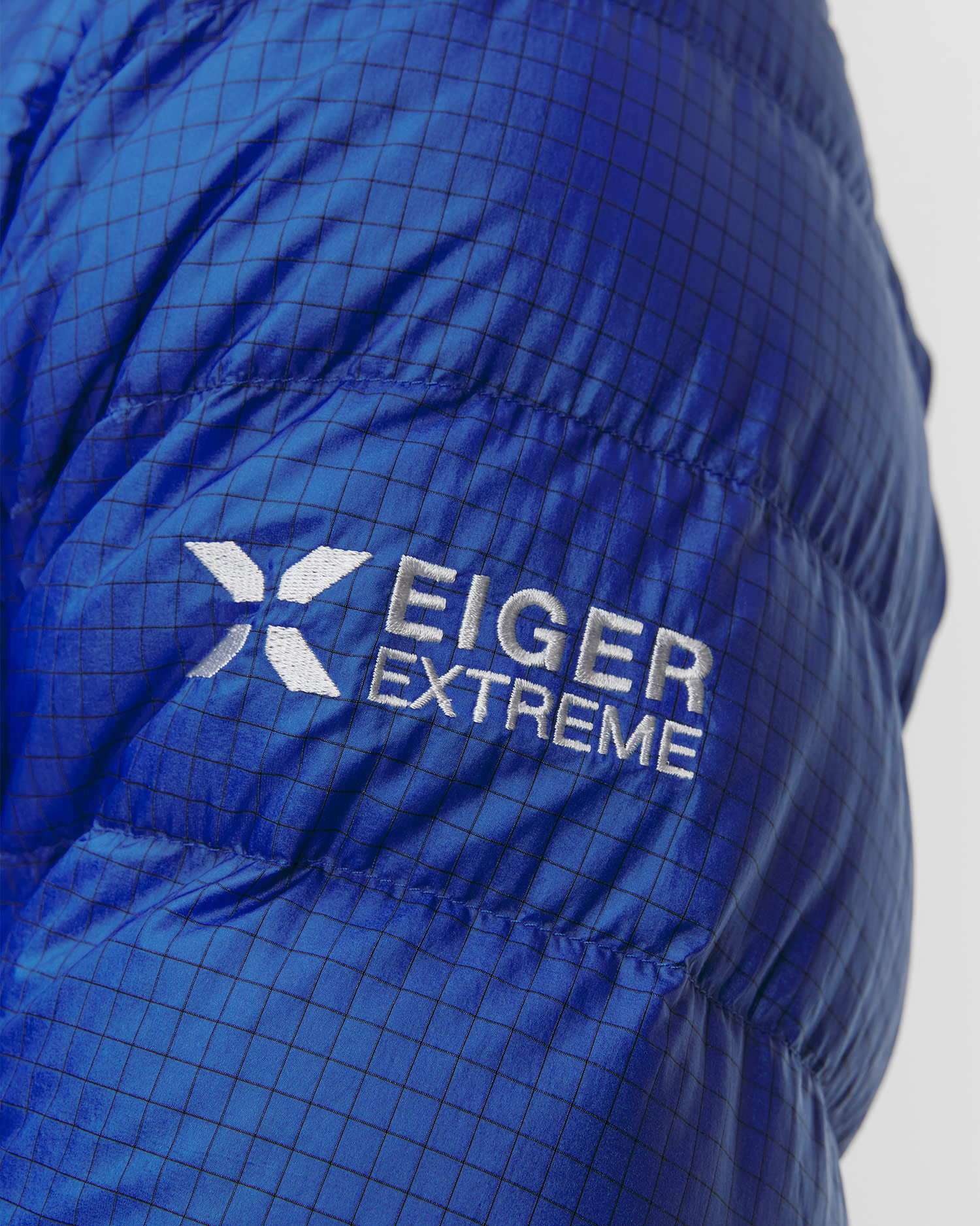 Doudoune bleue pour hommes Mammut Eiger Nordwand Light Nordwand Down IN Hooded Jacket Men