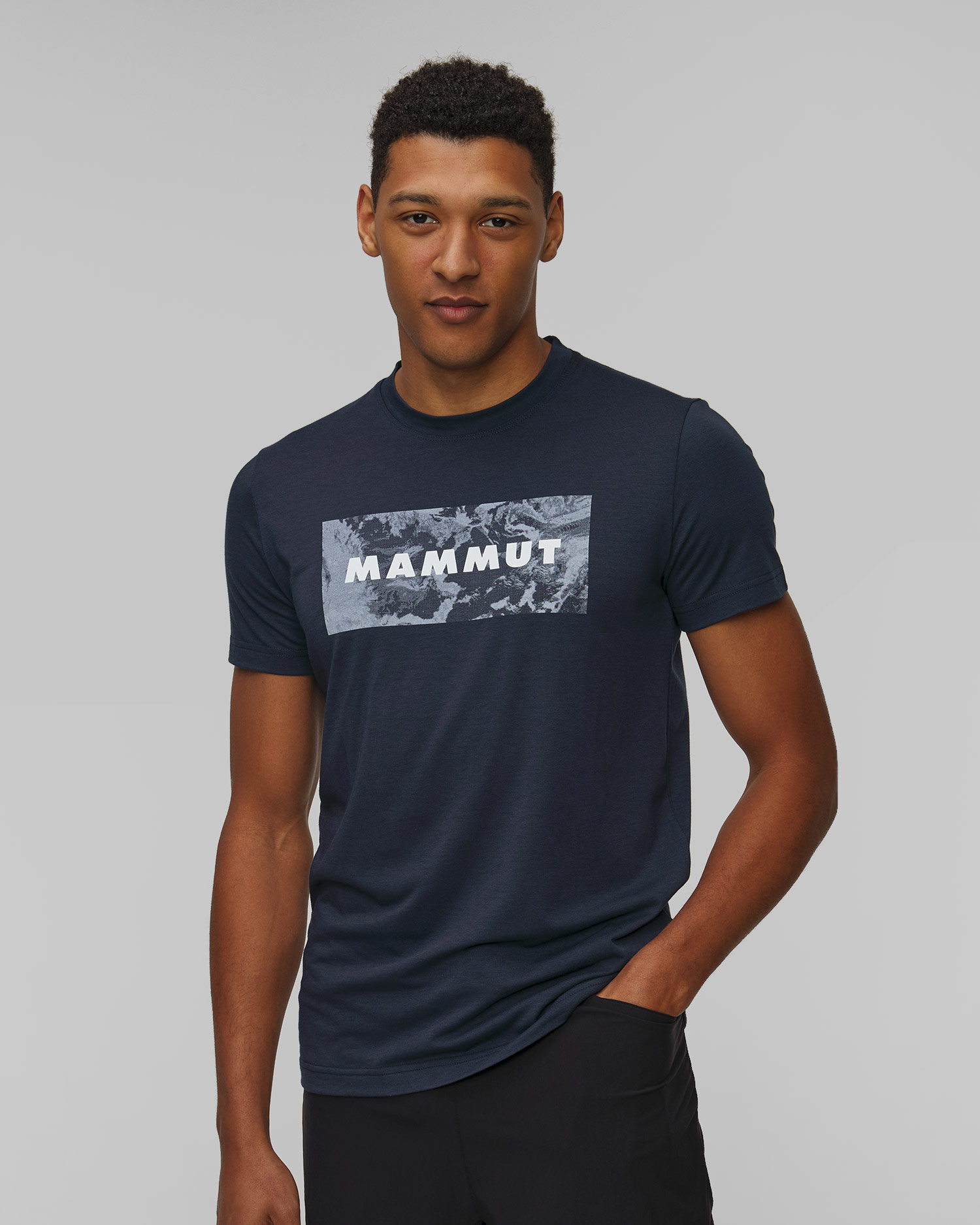 T-shirt bleu marine pour hommes Mammut Trovat