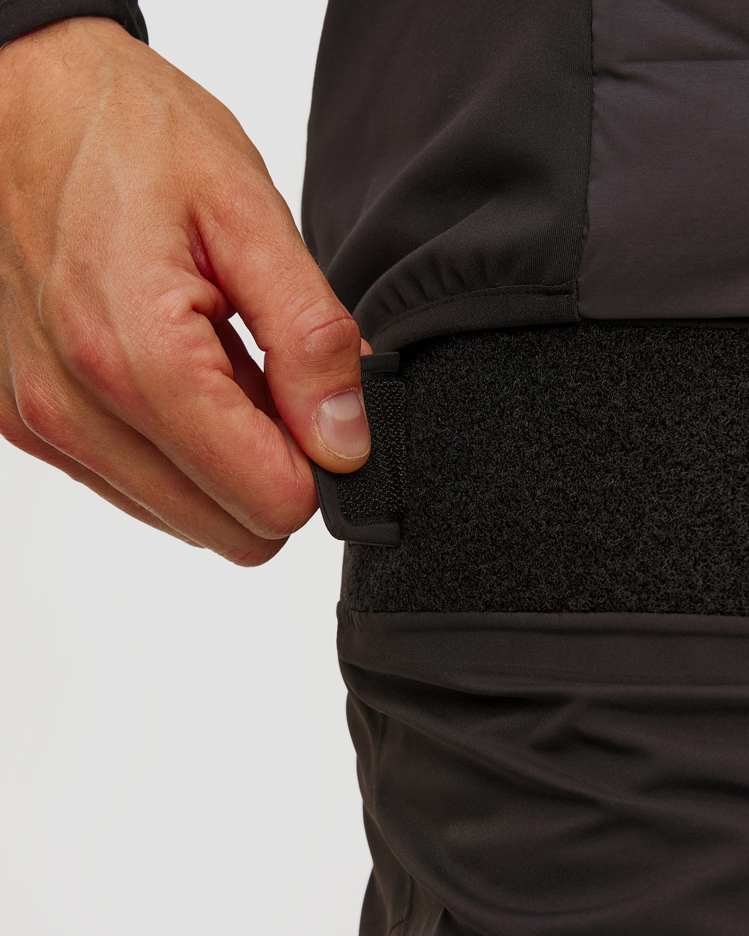 Pantalon de skitouring noir pour hommes Mammut Haldigrat light HS Pants Men