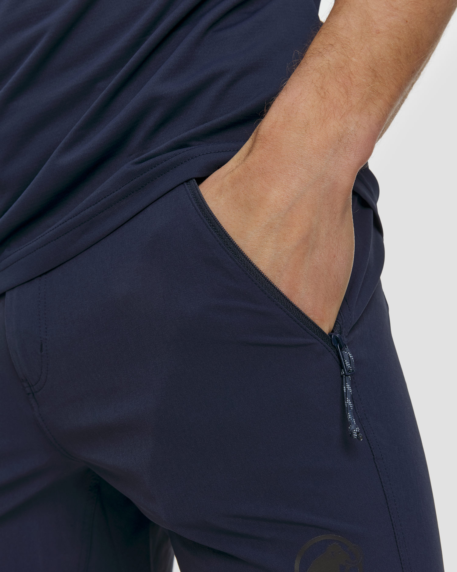Pantalon de trekking bleu marine pour hommes Mammut Runbold IV Pants
