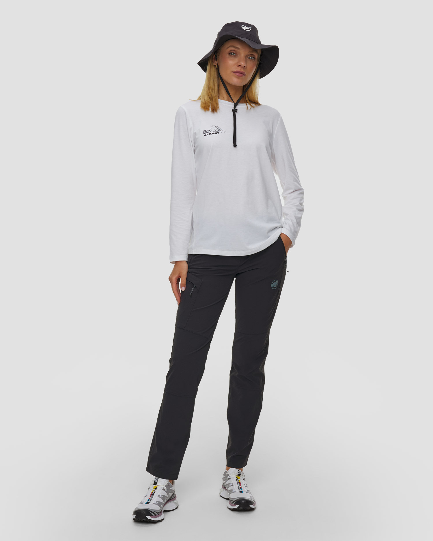 Pantalon de trekking noir pour femmes Mammut Runbold IV Pants