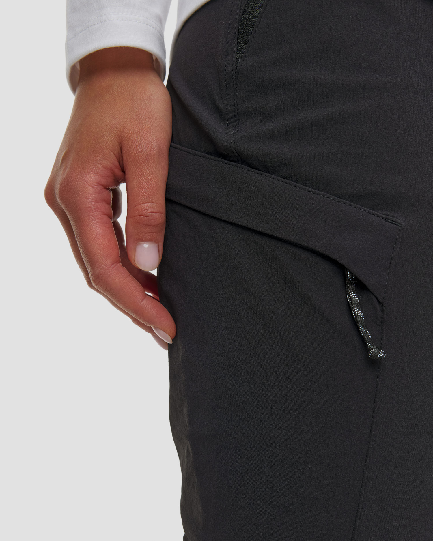 Pantalon de trekking noir pour femmes Mammut Runbold IV Pants