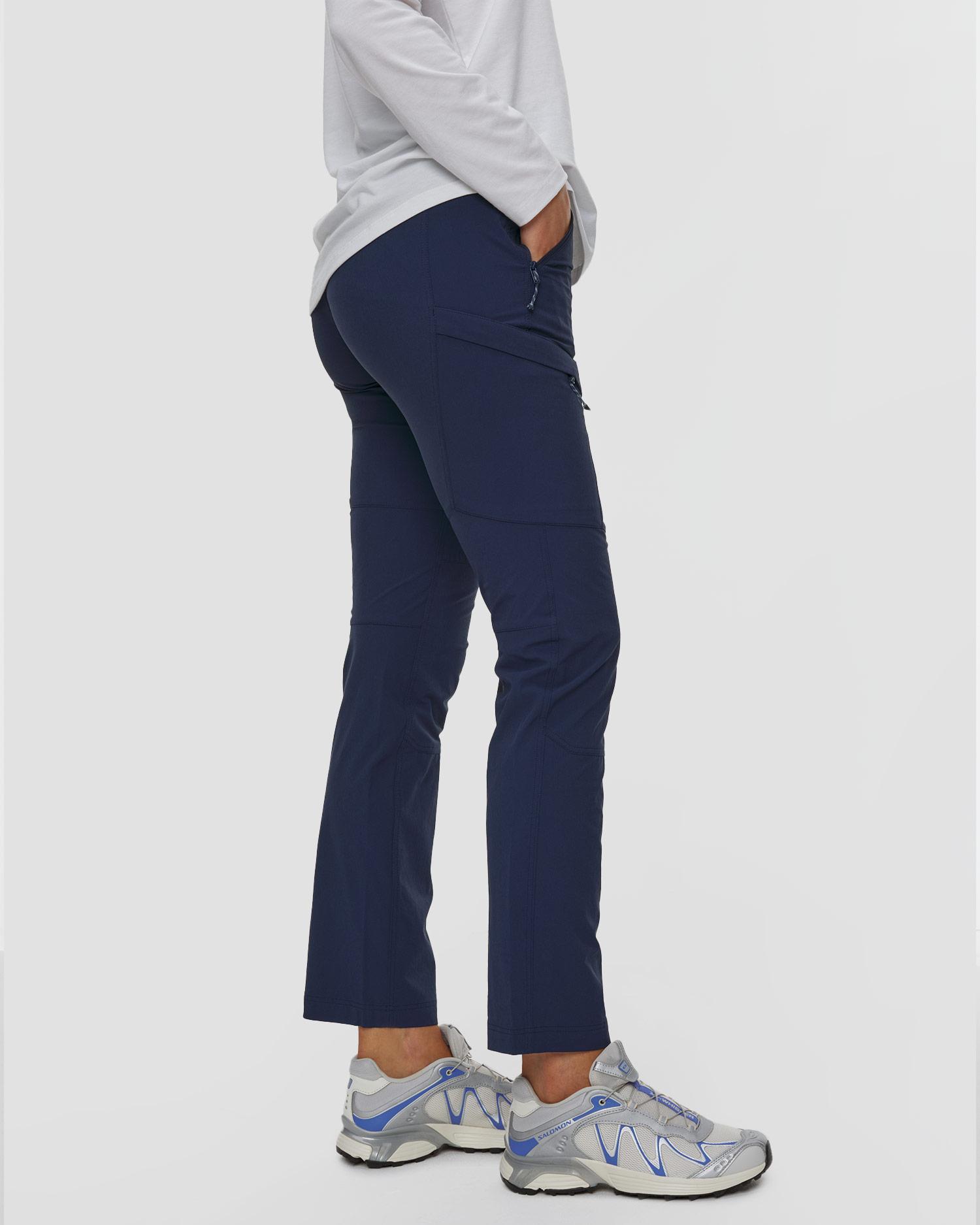 Pantalon de trekking bleu marine pour femmes Mammut Runbold IV Pants