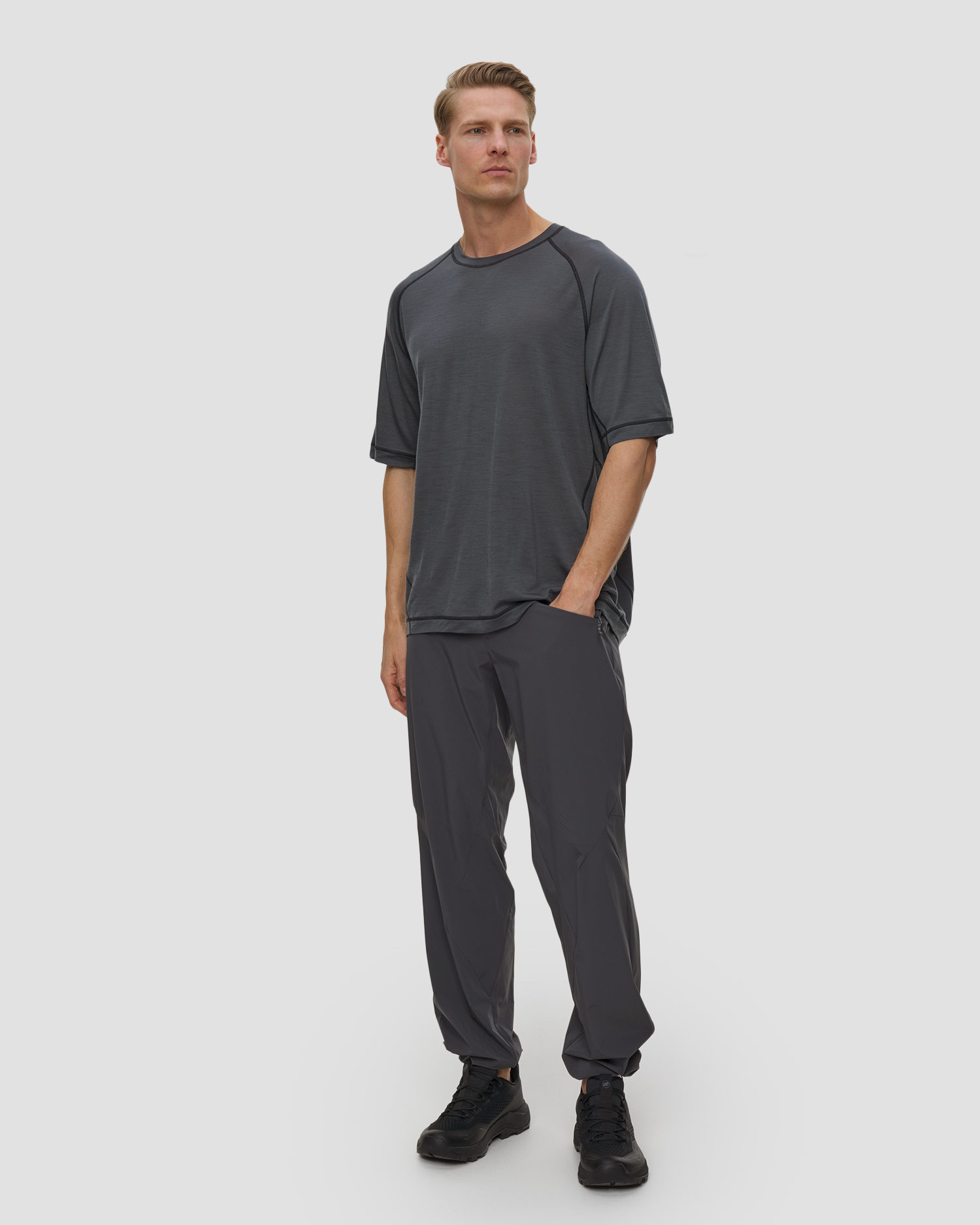 Pantaloni de trekking pentru bărbați Mammut Hiking Patrol x Mammut Light Pants negri