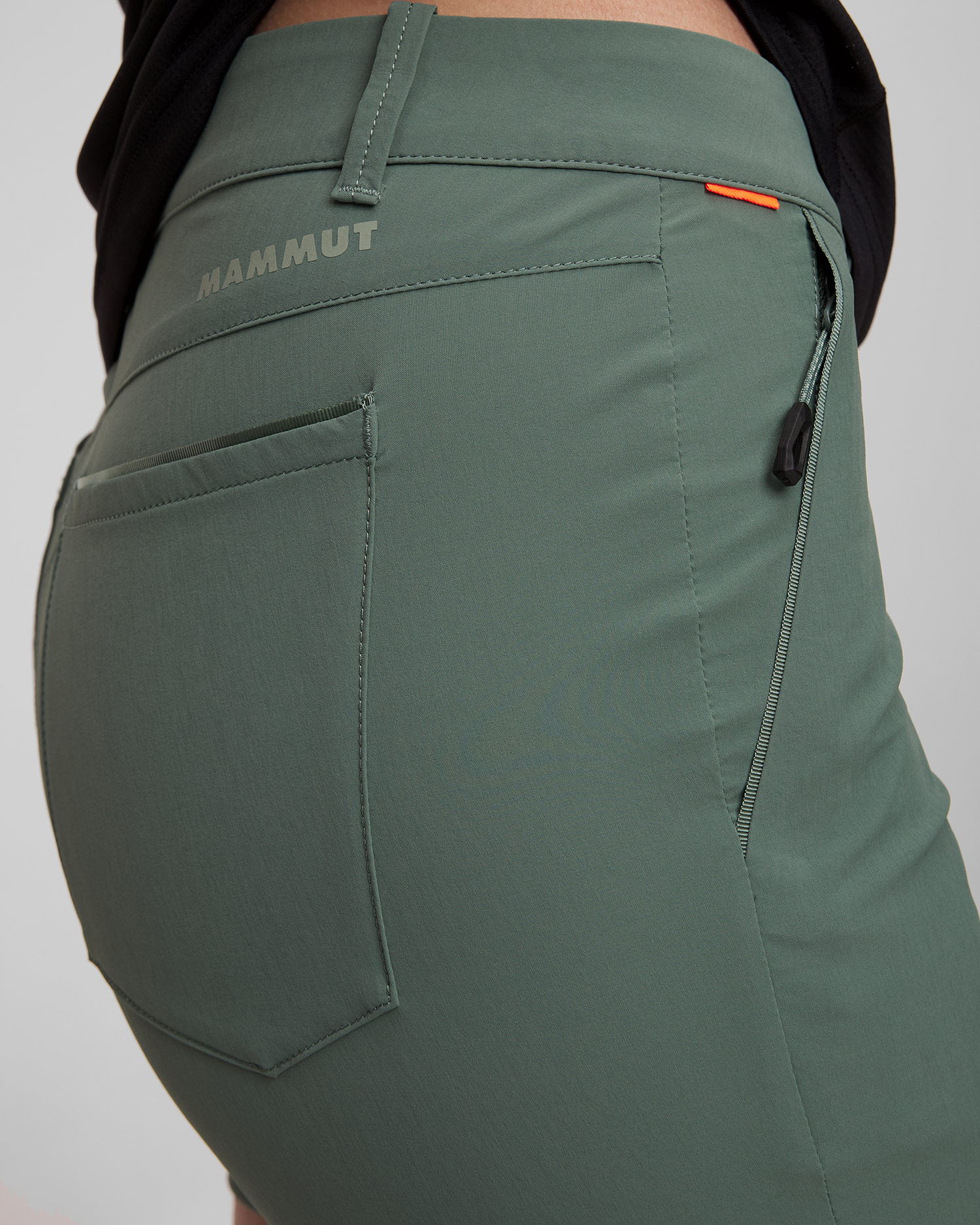 Dámske kraťasy Mammut Runbold Roll Cuff