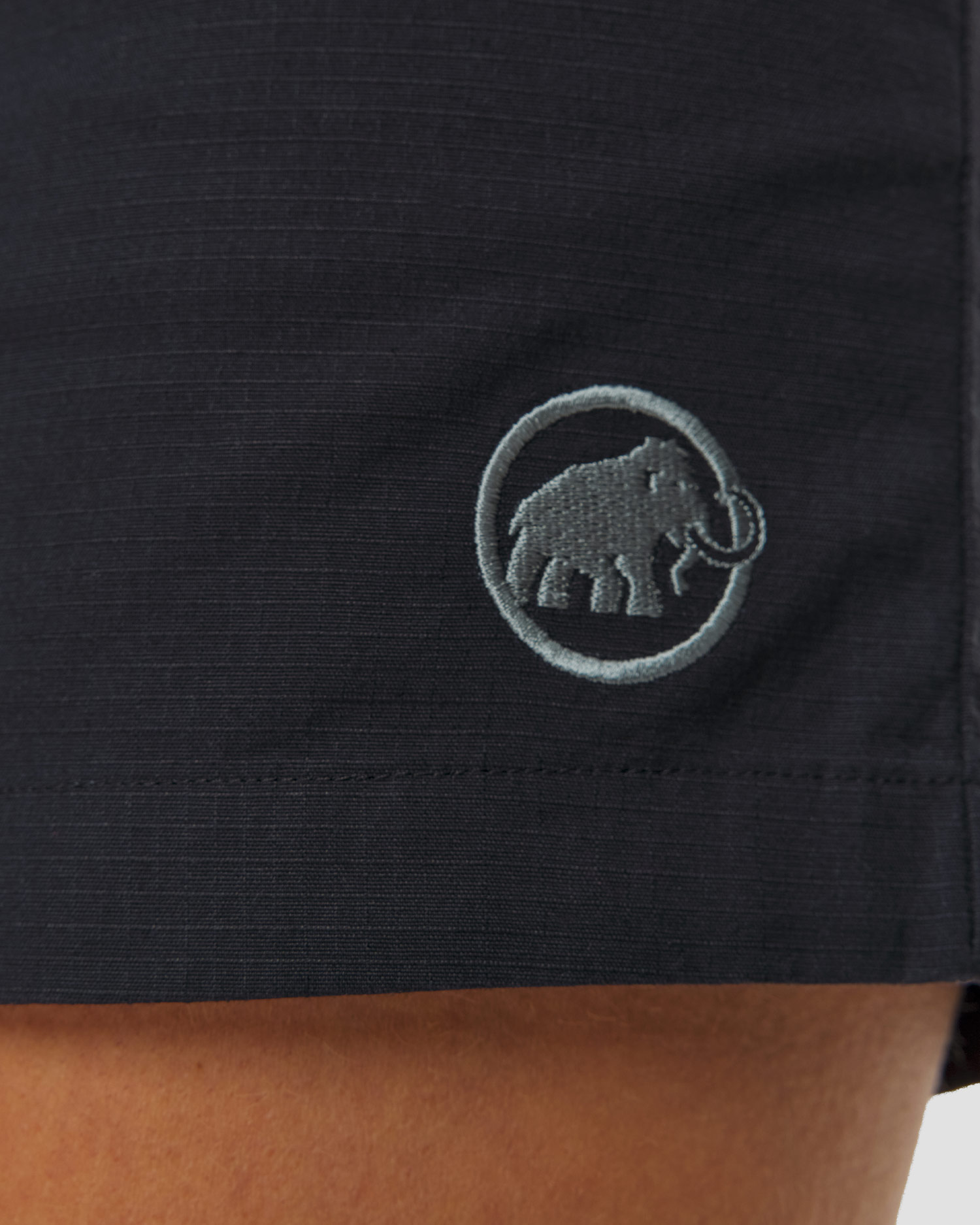 Șorturi pentru femei Mammut Tamaro Shorts negre