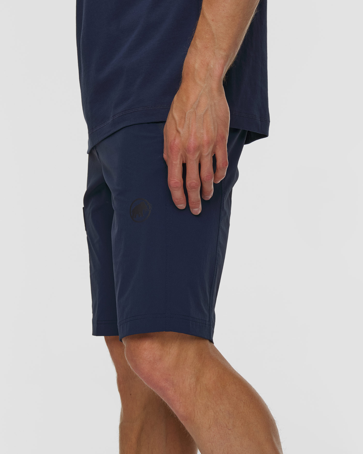 Short de trekking bleu marine pour hommes Mammut Runbold IV Shorts