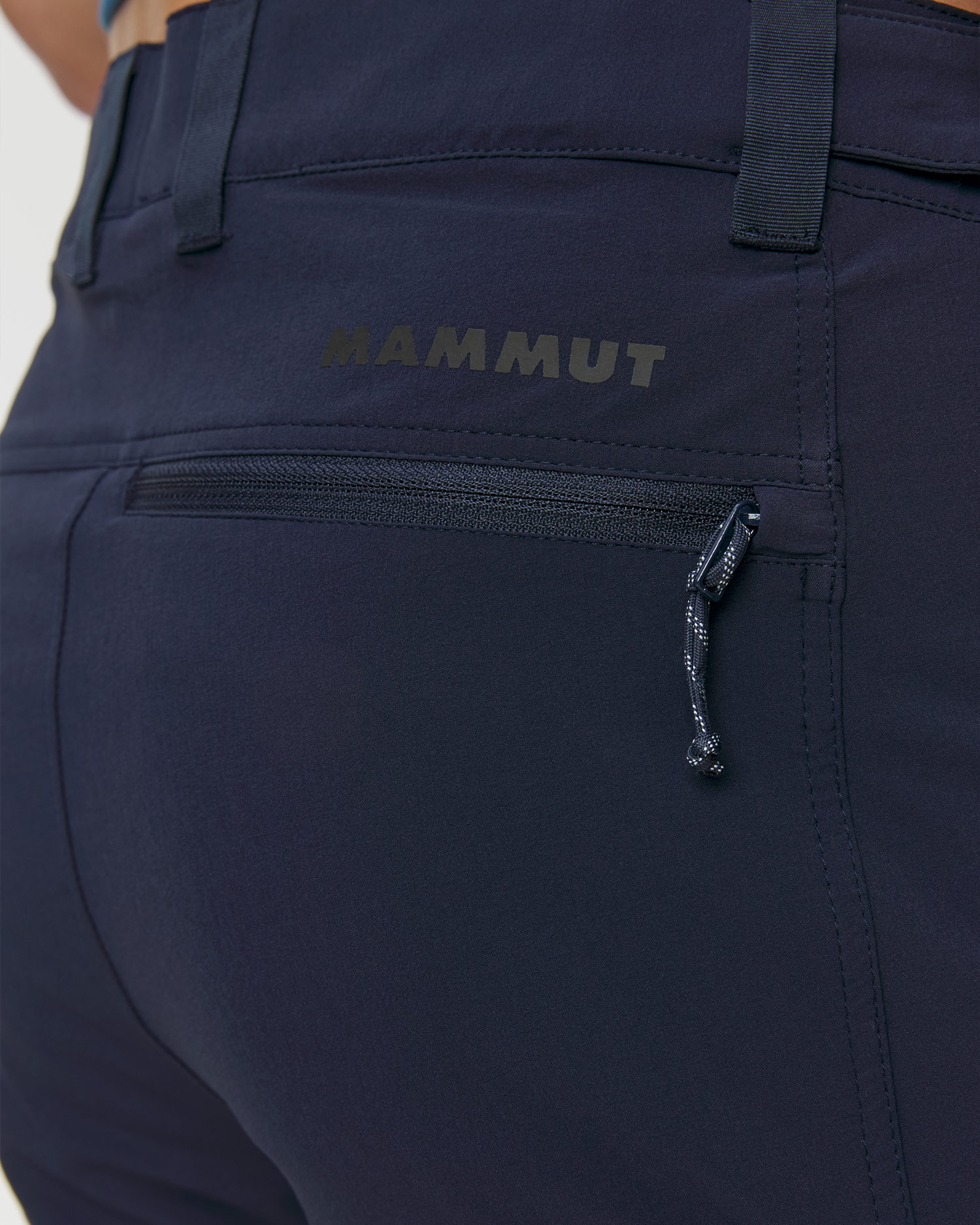 Short de trekking bleu marine pour hommes Mammut Runbold IV Shorts