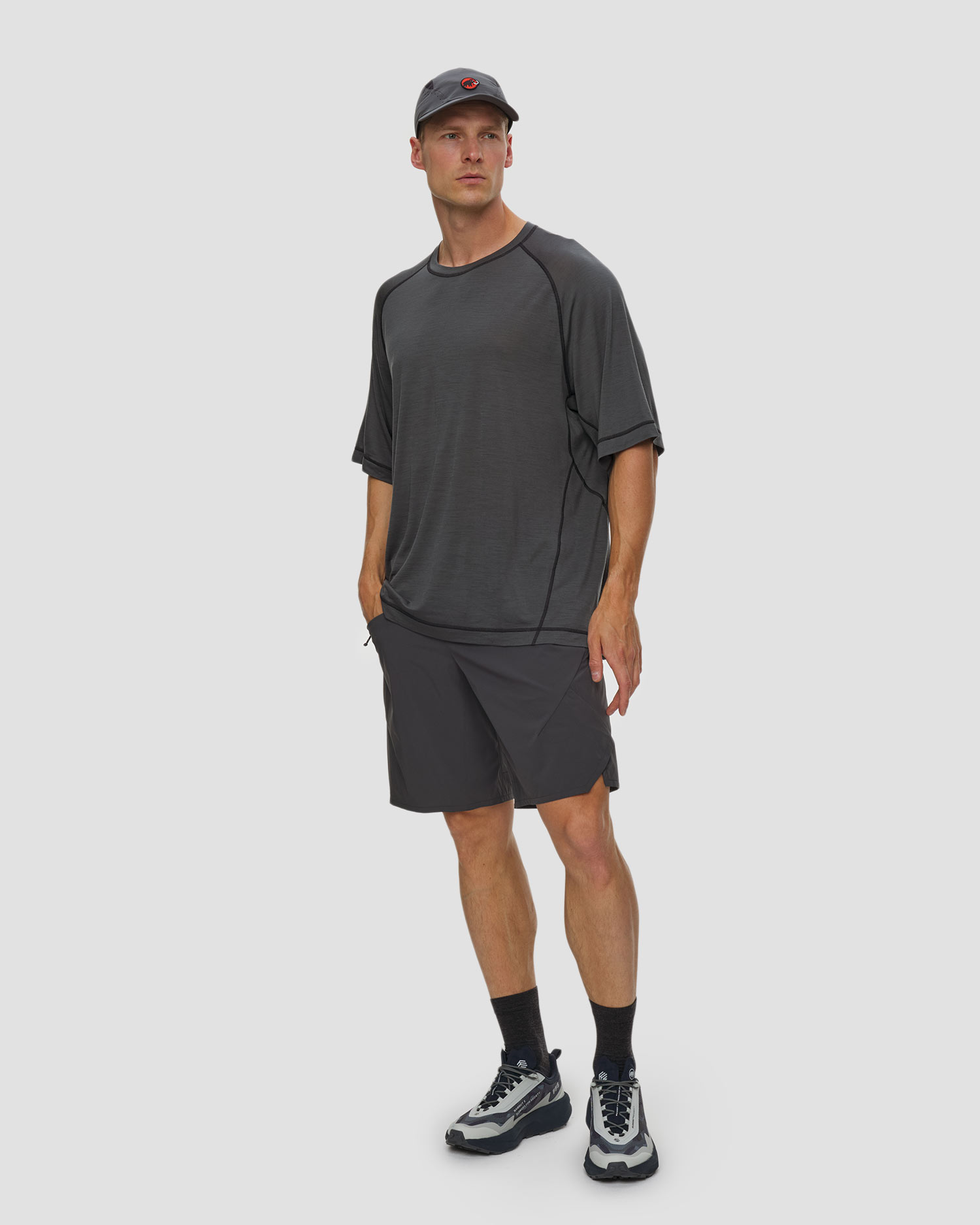 Short de trekking gris pour hommes Mammut Hiking Patrol x Mammut Light Shorts