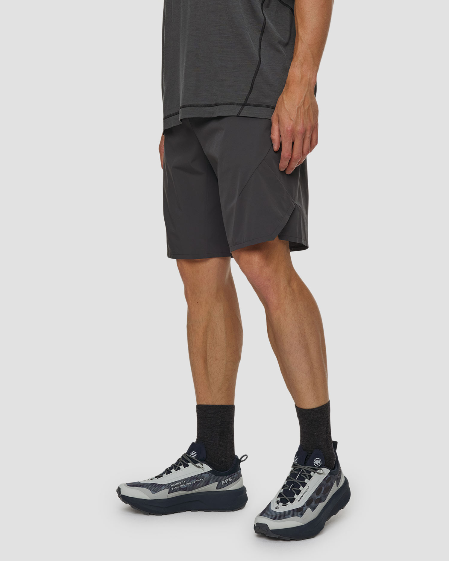 Short de trekking gris pour hommes Mammut Hiking Patrol x Mammut Light Shorts