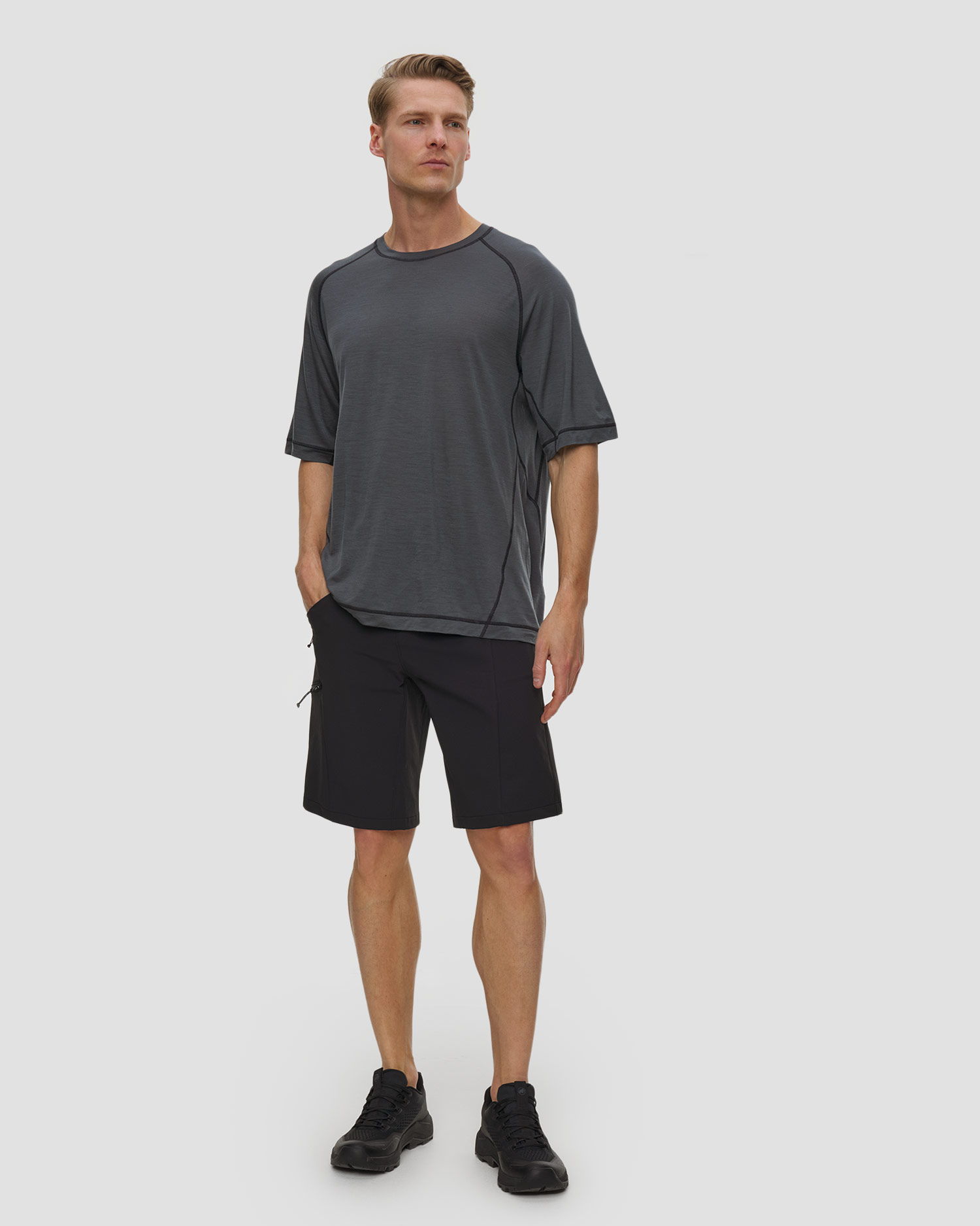 Pantaloni scurți de trekking pentru bărbați Mammut Hiking Patrol x Mammut SO negri