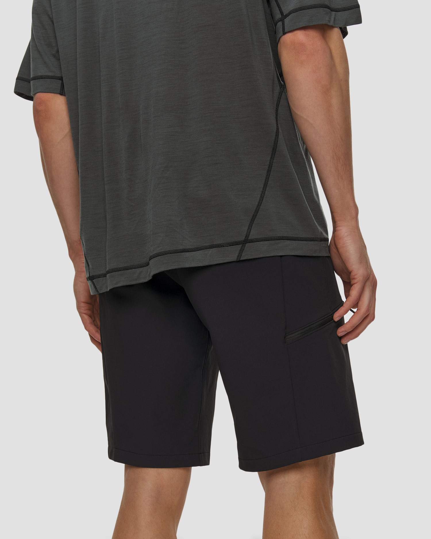 Pantaloni scurți de trekking pentru bărbați Mammut Hiking Patrol x Mammut SO negri