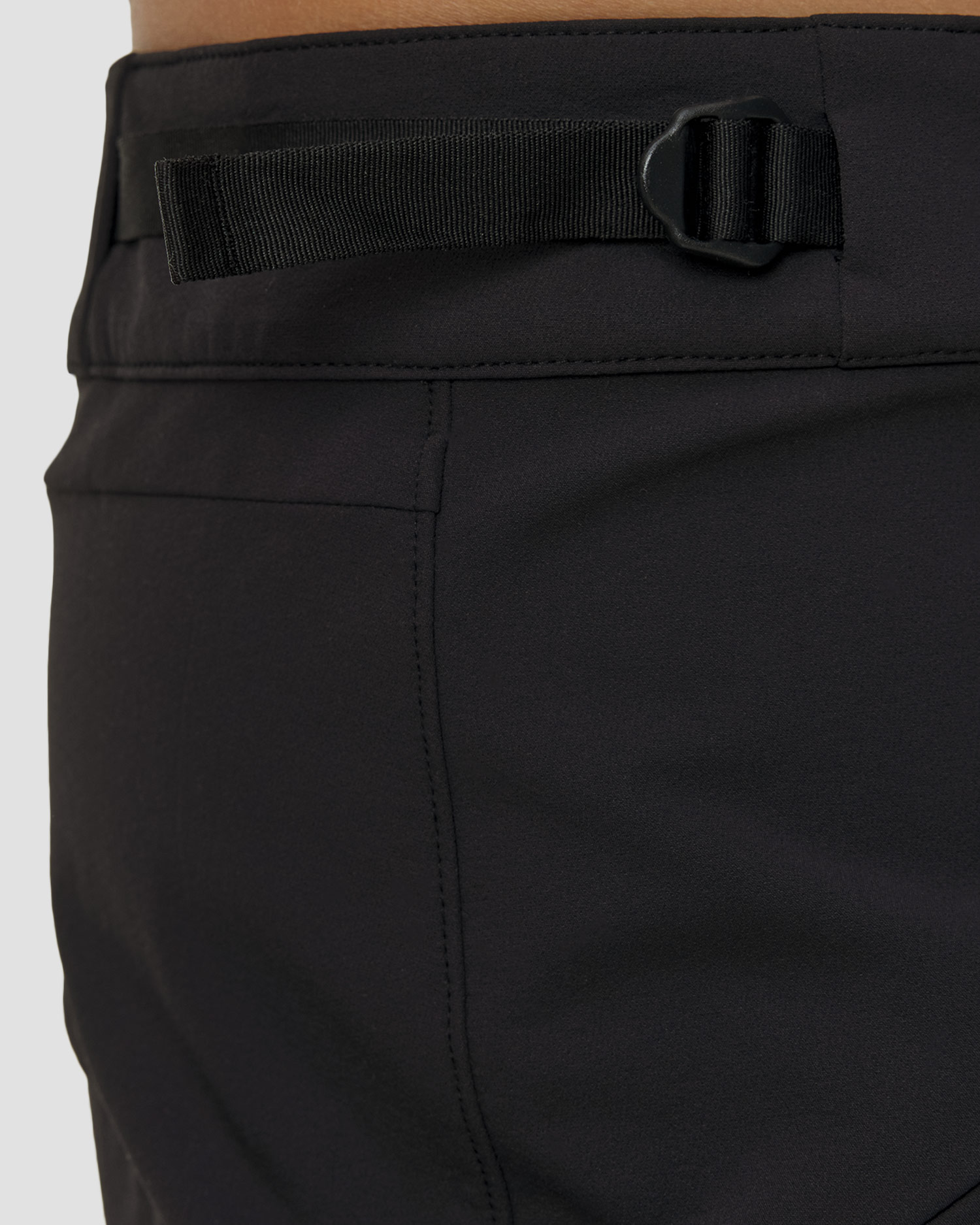 Pantaloni scurți de trekking pentru bărbați Mammut Hiking Patrol x Mammut SO negri