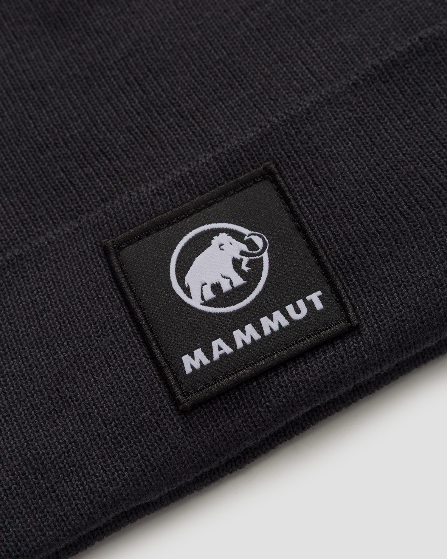 Bonnet d'hiver noir Mammut Fedoz Beanie