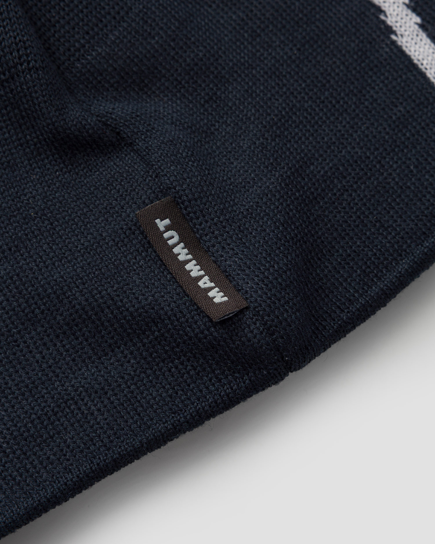 Zimní čepice Mammut Tweak Beanie v tmavě modré barvě