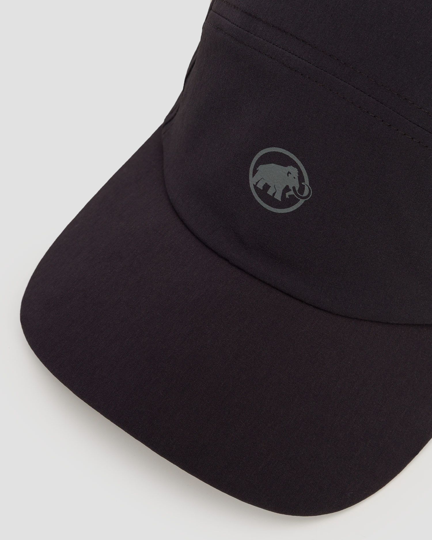 Șapcă cu cozoroc Mammut Sun Peak Cap neagră