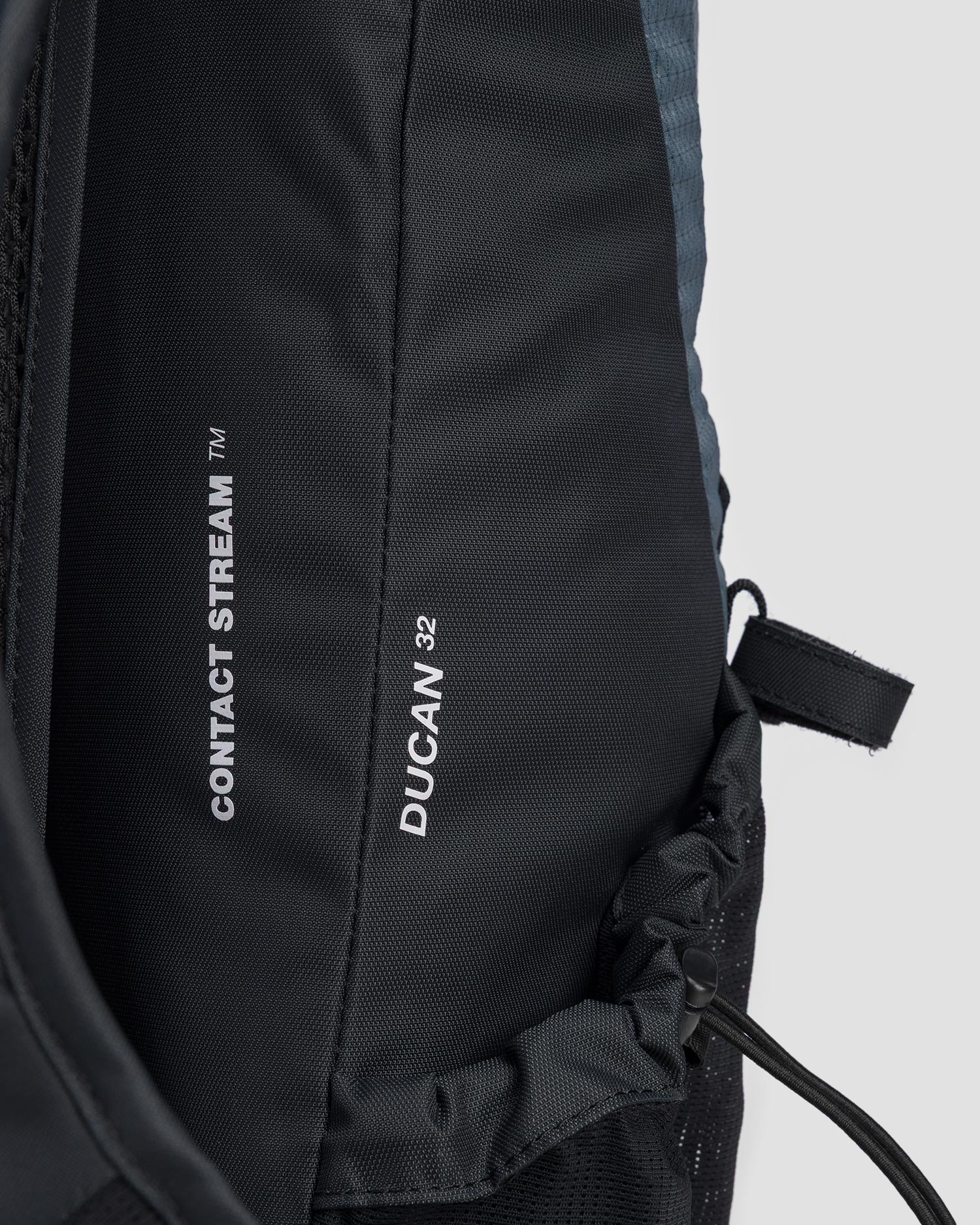 Zaino da trekking Mammut Ducan 32 grigio-blu-nero