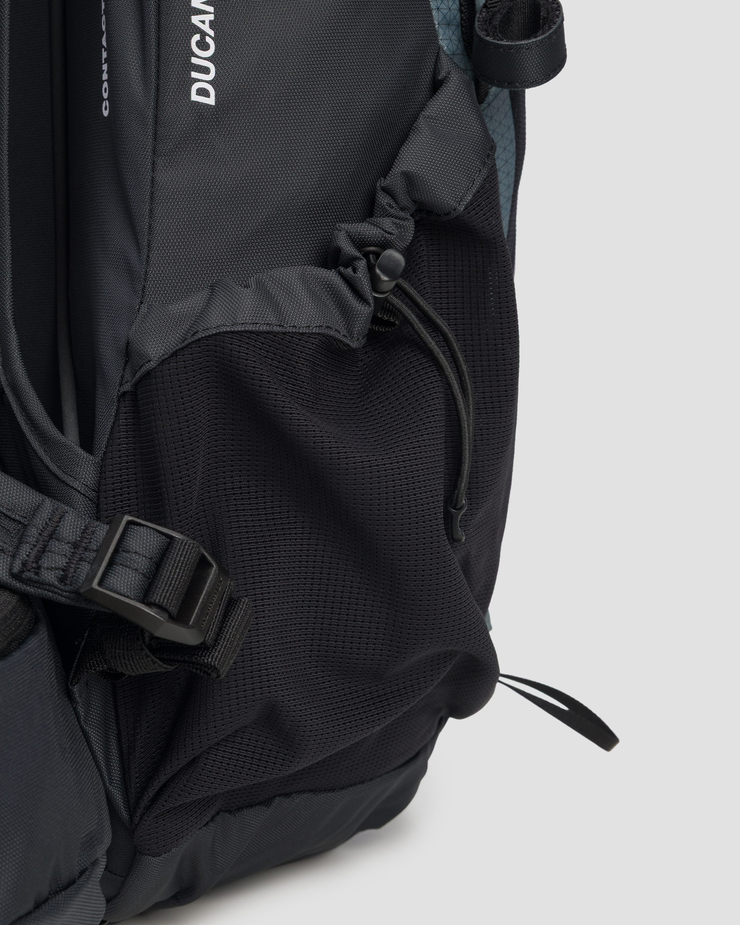 Zaino turistico da donna Mammut Ducan 22 grigio-blu-nero