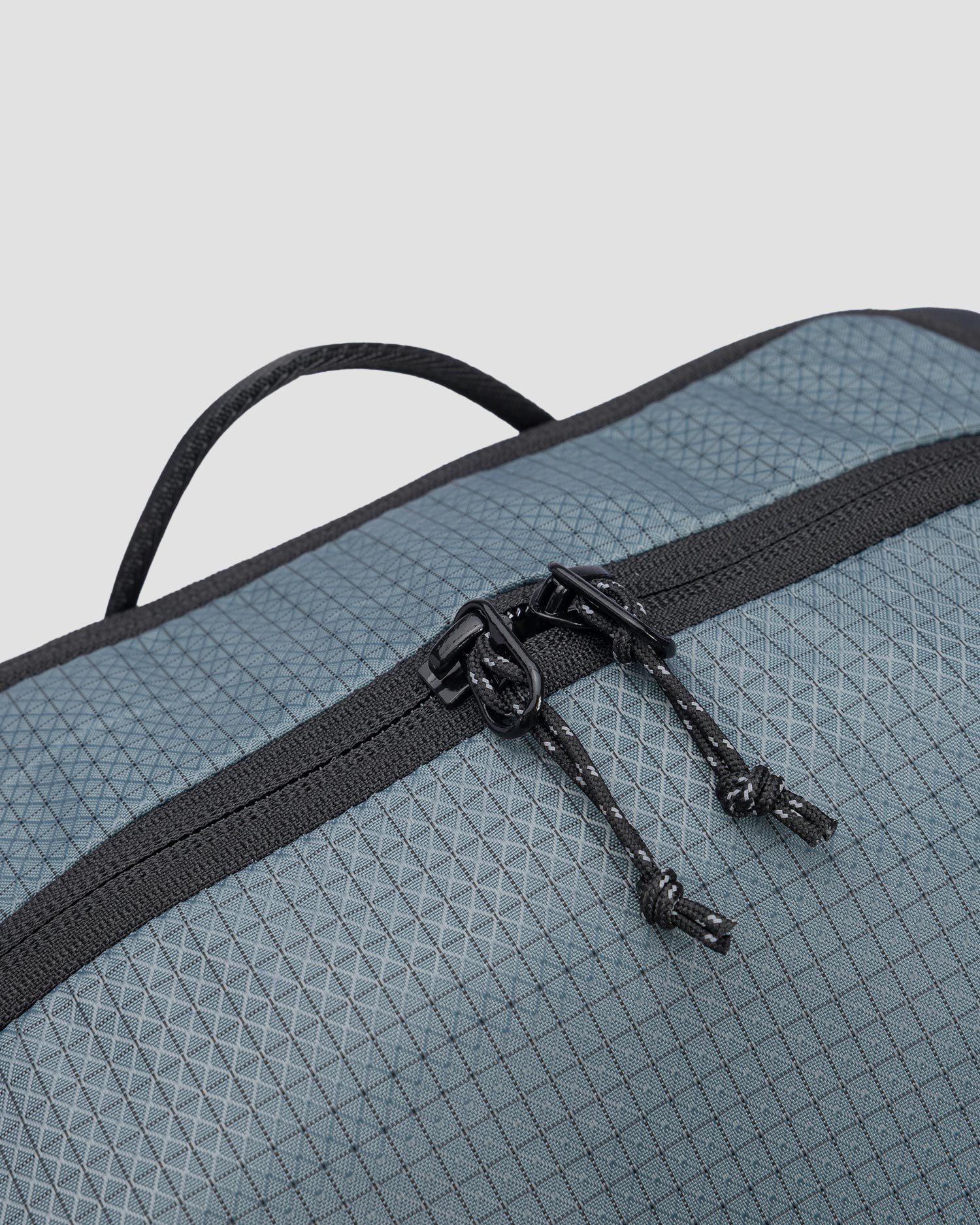 Zaino turistico da donna Mammut Ducan 22 grigio-blu-nero