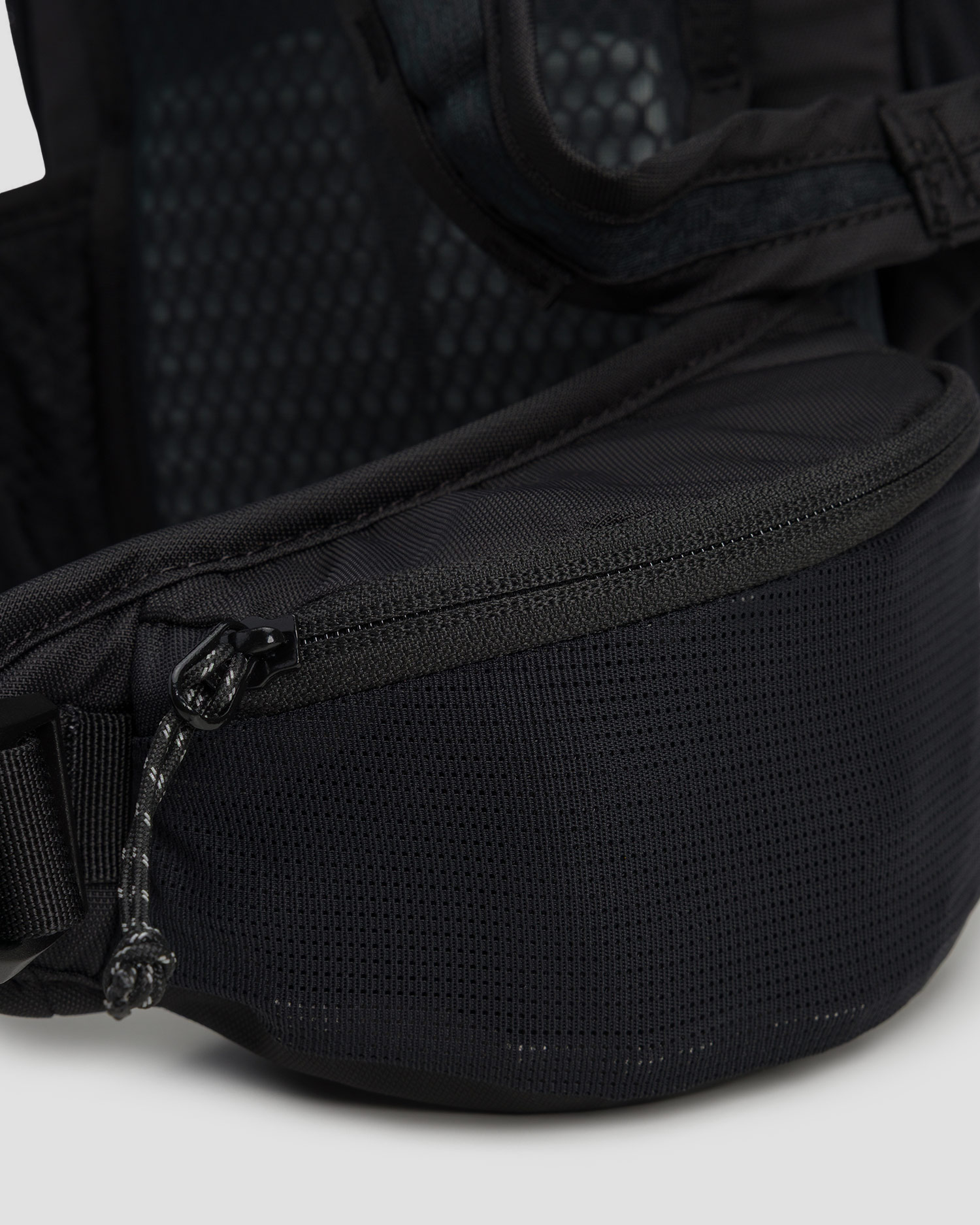 Sac à dos violet et noir pour femmes Mammut Lithium 15
