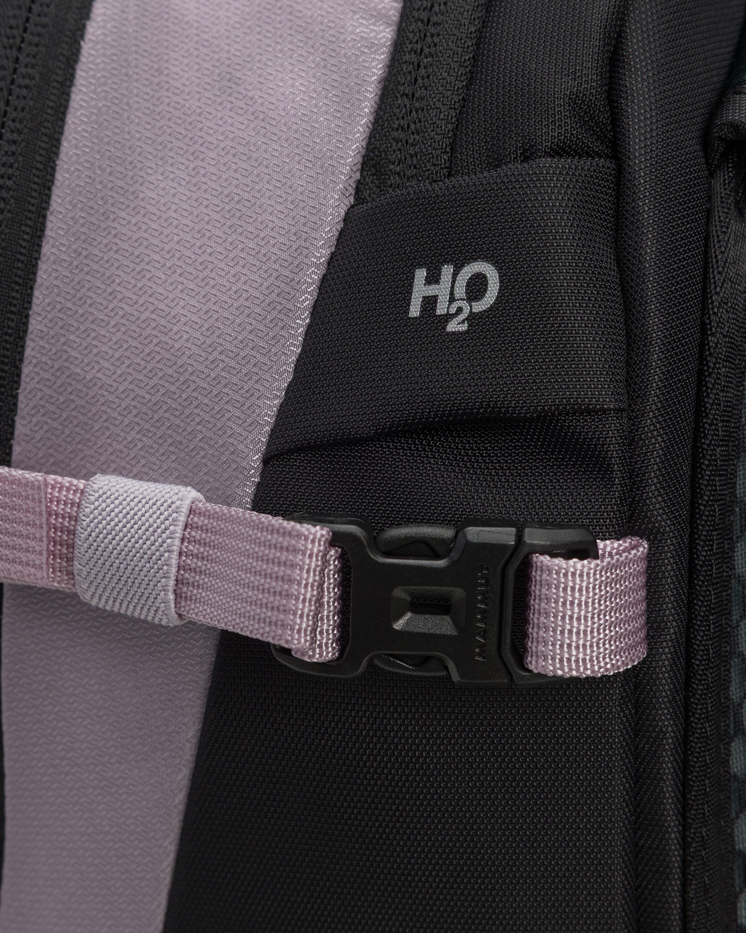 Sac à dos violet et noir pour femmes Mammut Lithium 15