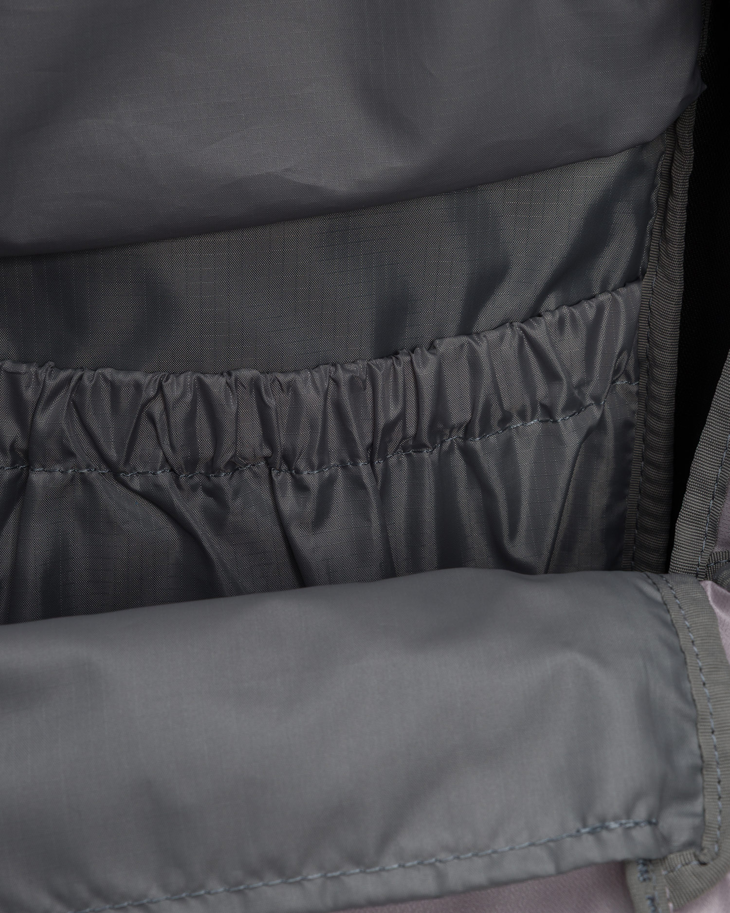 Sac à dos violet et noir pour femmes Mammut Lithium 15