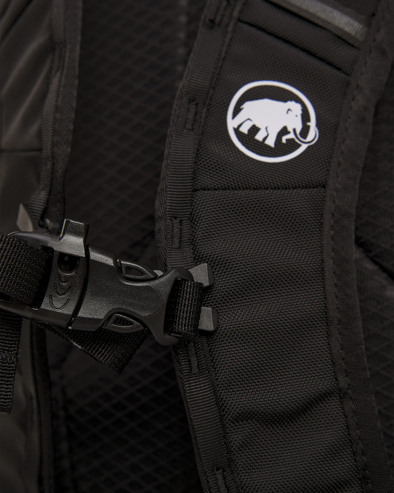 Skialpinistický batoh Mammut Nirvana 22