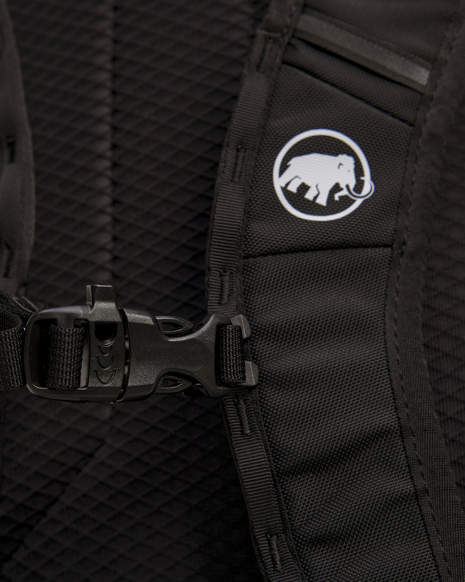 Sac à dos de skitouring vert Mammut Nirvana 28