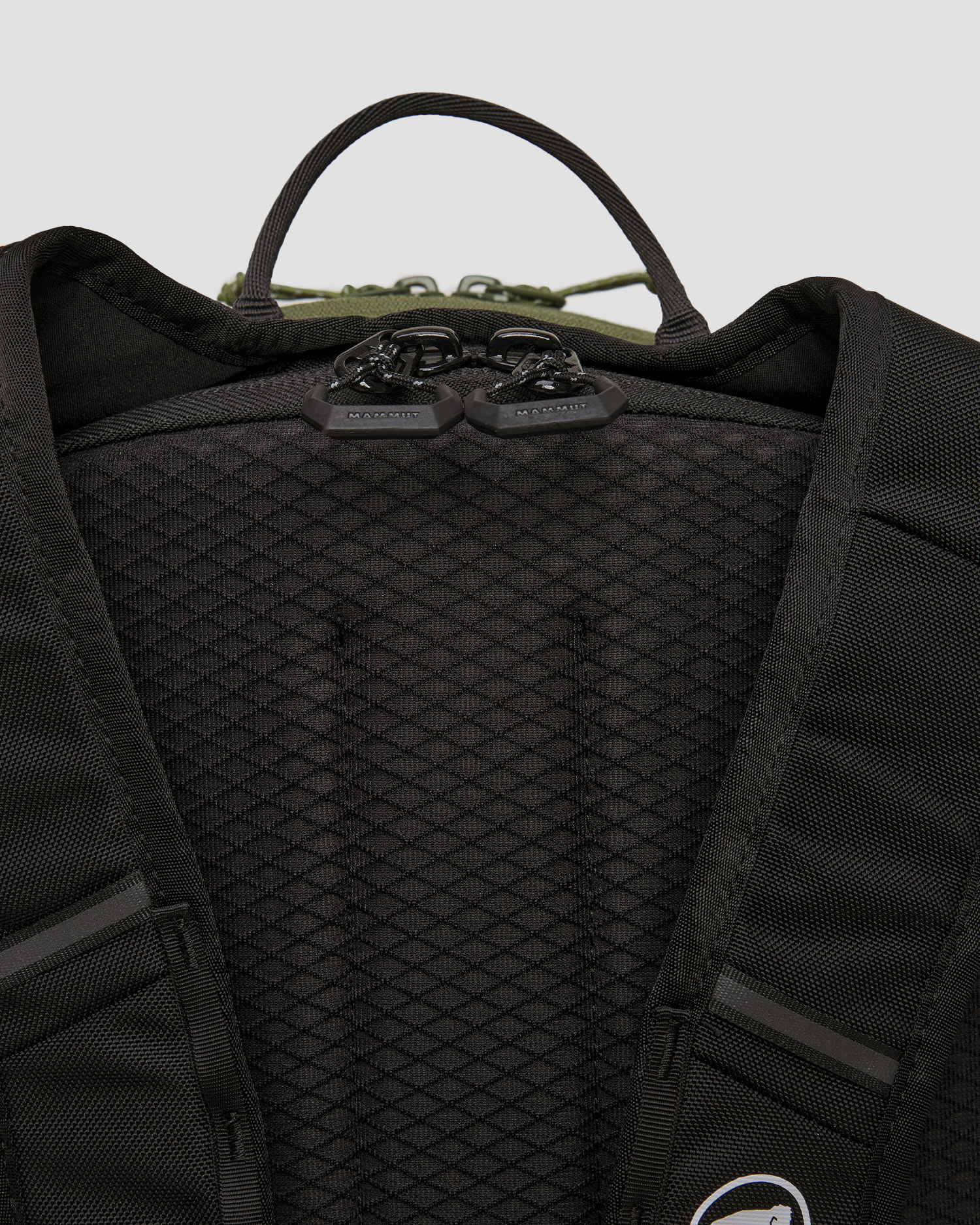 Sac à dos de skitouring vert Mammut Nirvana 28