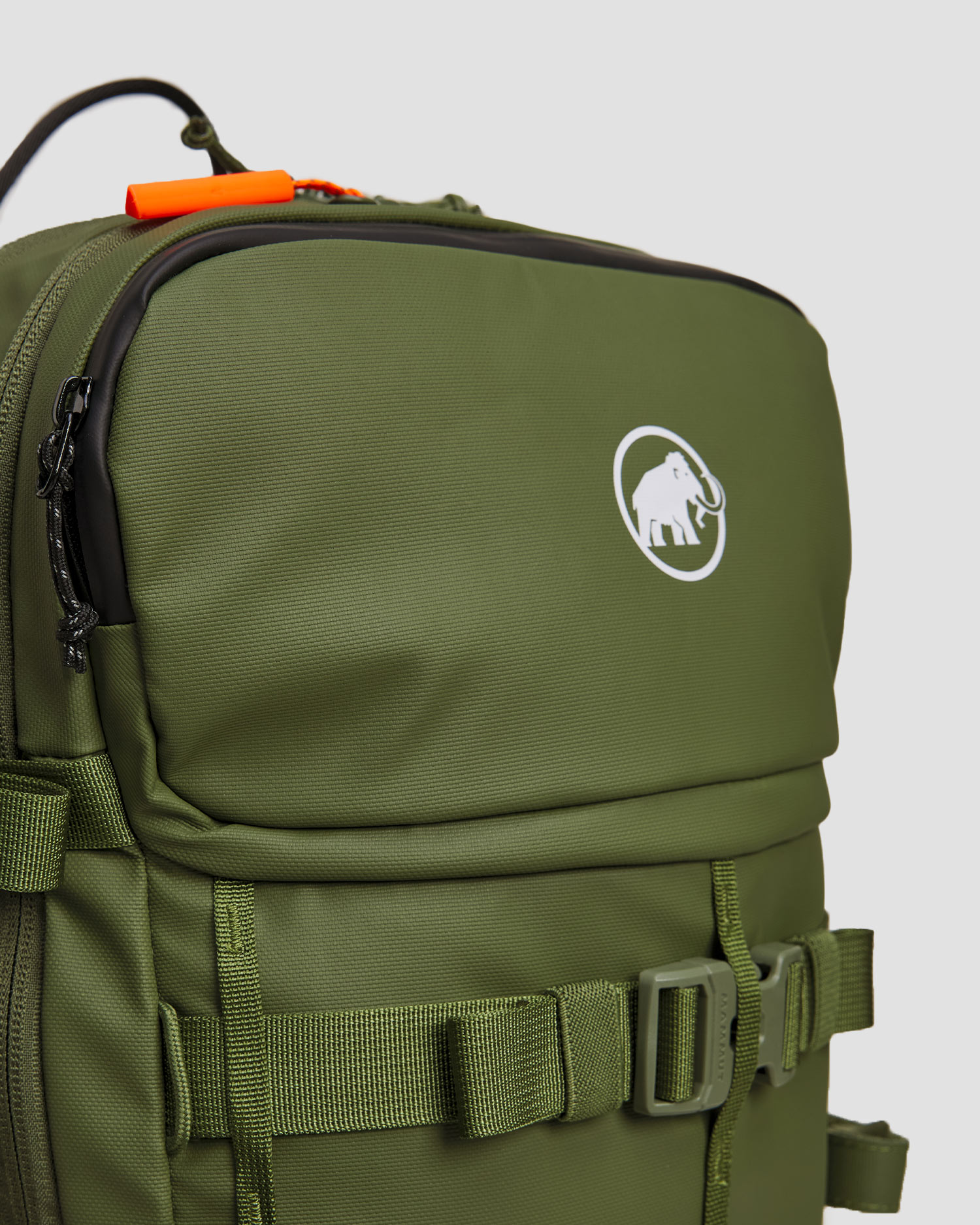 Sac à dos de skitouring vert Mammut Nirvana 28