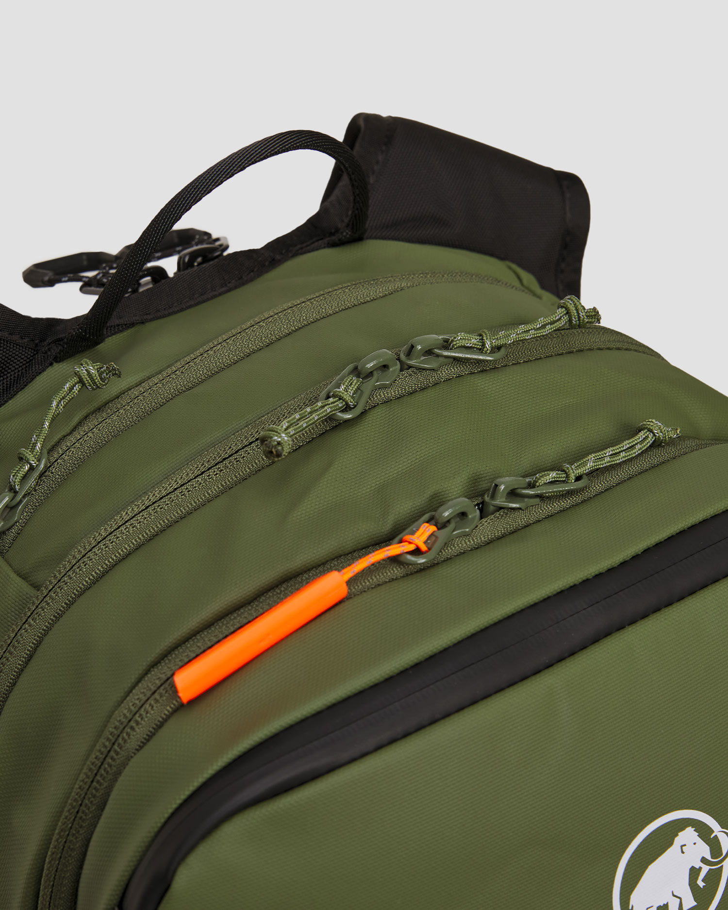 Sac à dos de skitouring vert Mammut Nirvana 28