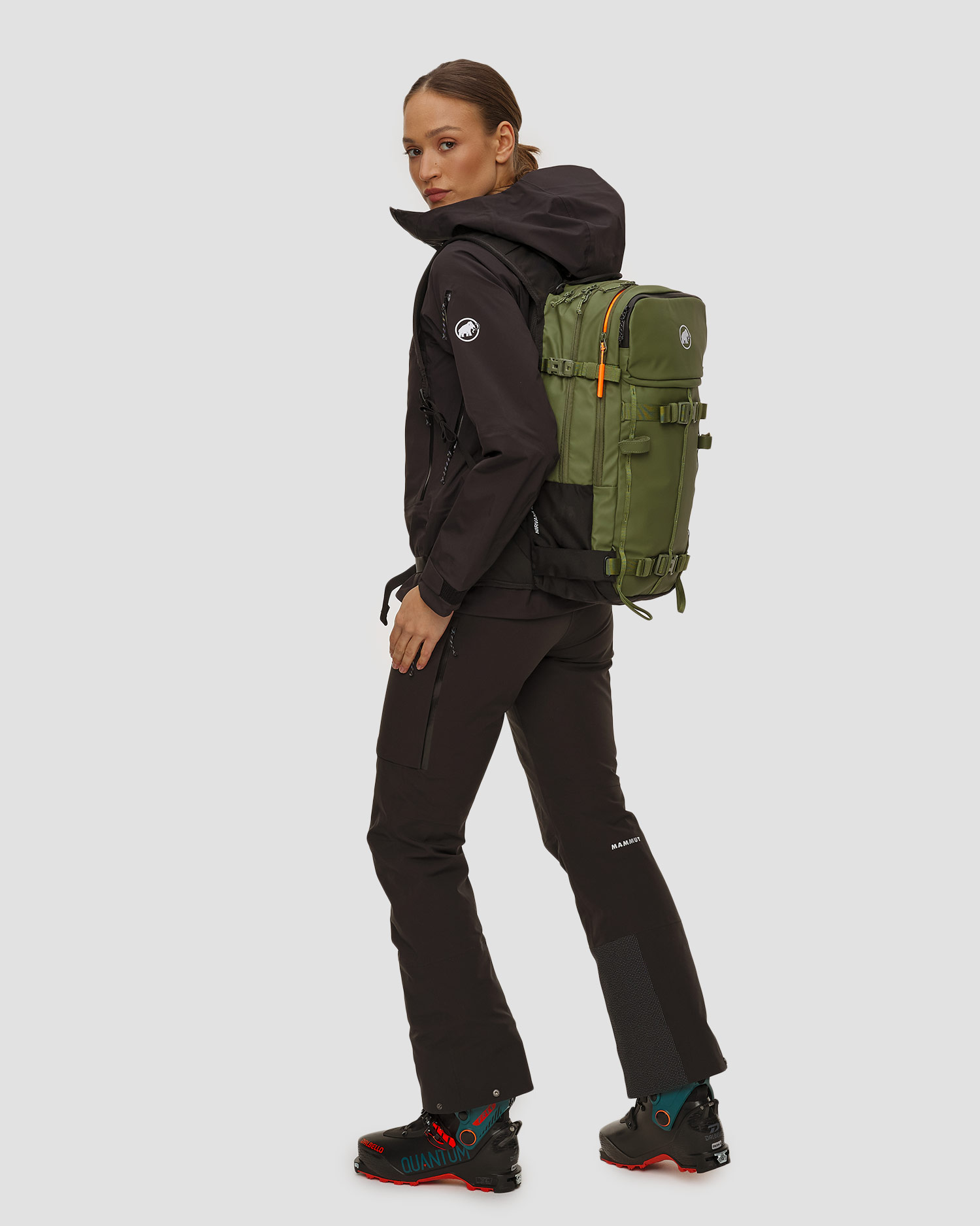 Skitouring backpack Mammut Nirvana 28 green