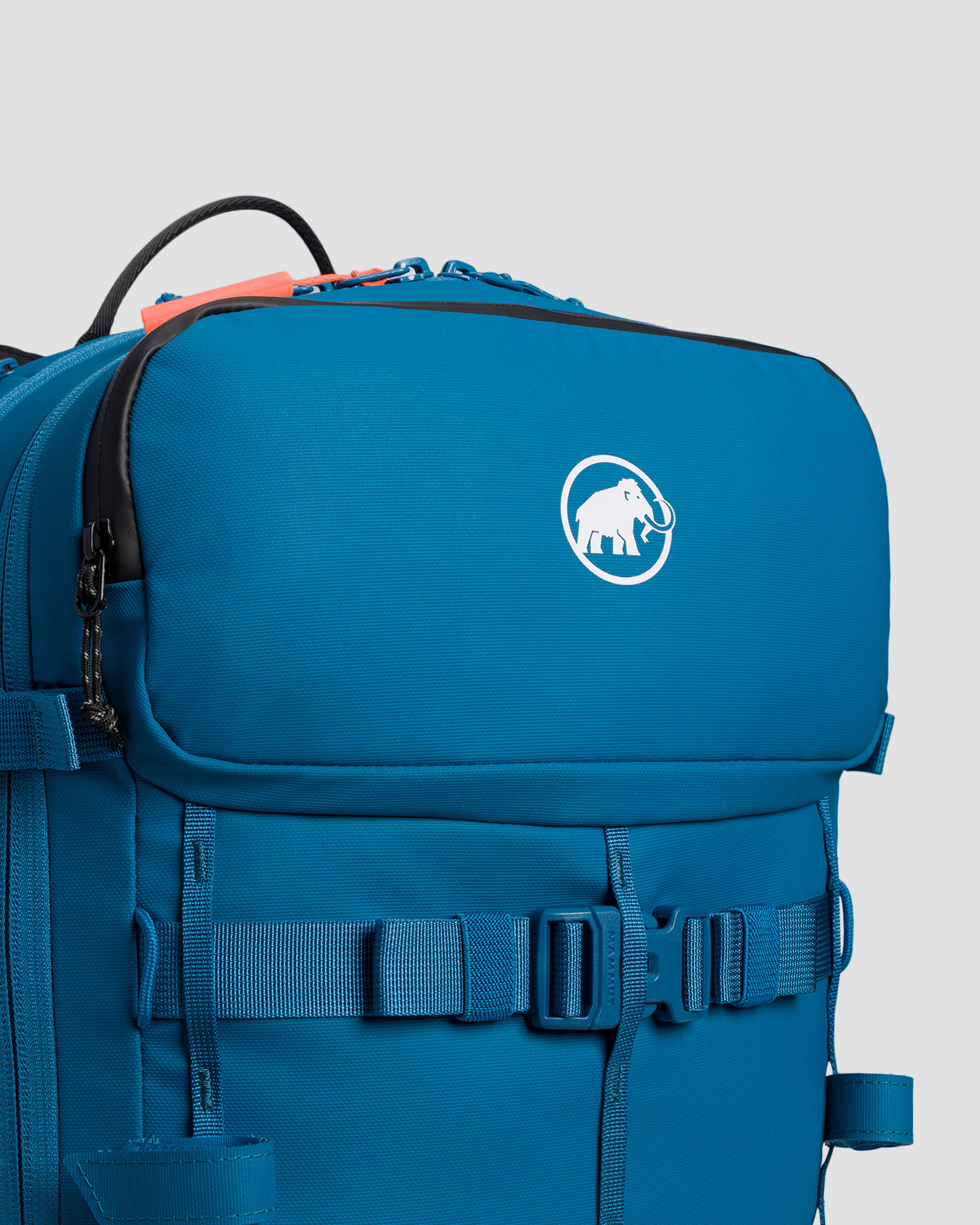 Skialpinistický batoh Mammut Nirvana 28